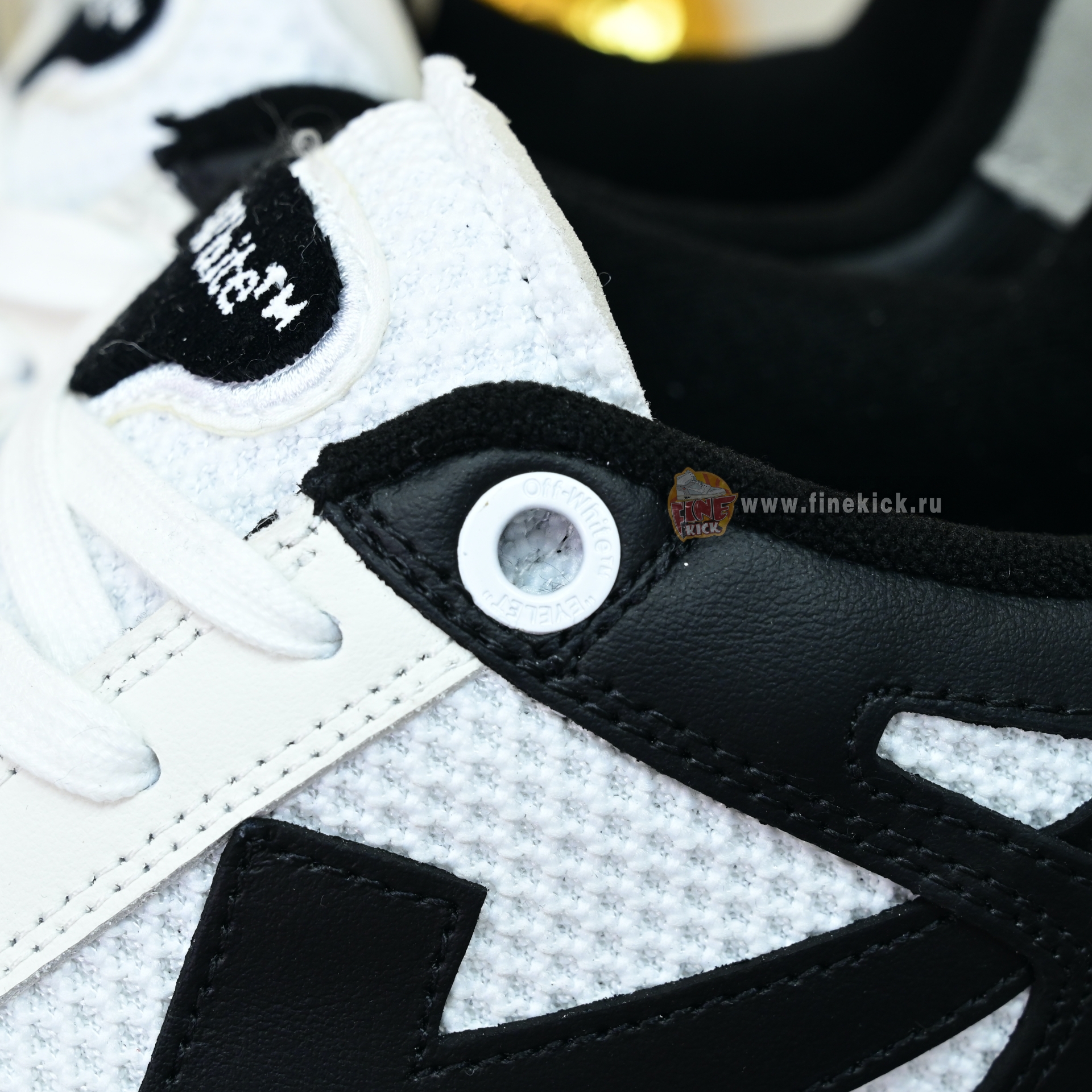 OFF-WHITE Out Of Offce