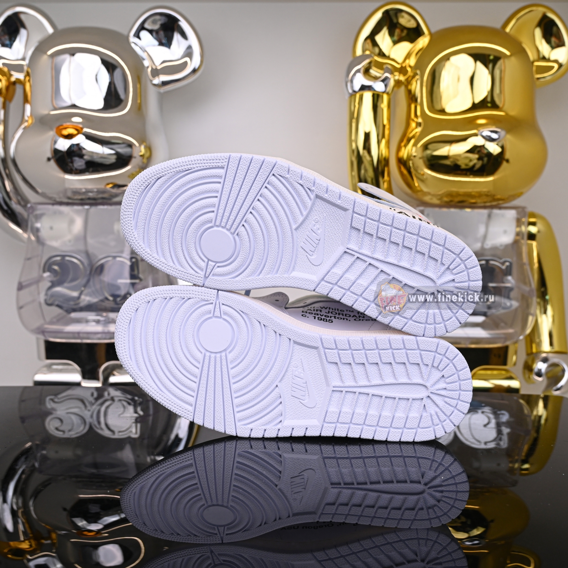 OFF-WHITE X AIR JORDAN 1 RETRO HIGH OG 'WHITE' 2018