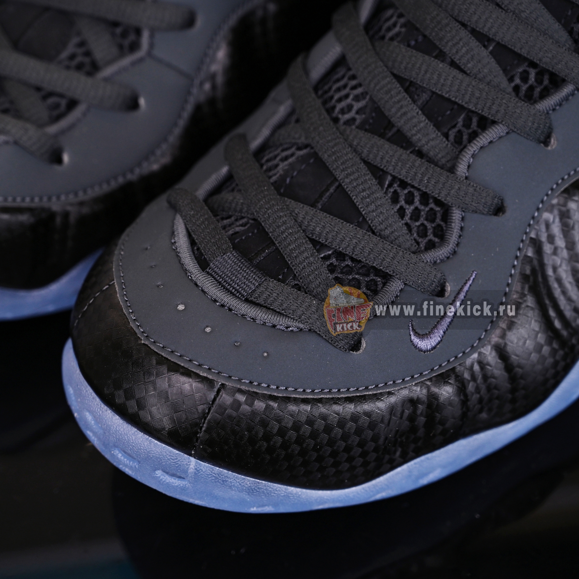 Nike Air Foamposite One  HF2902-002