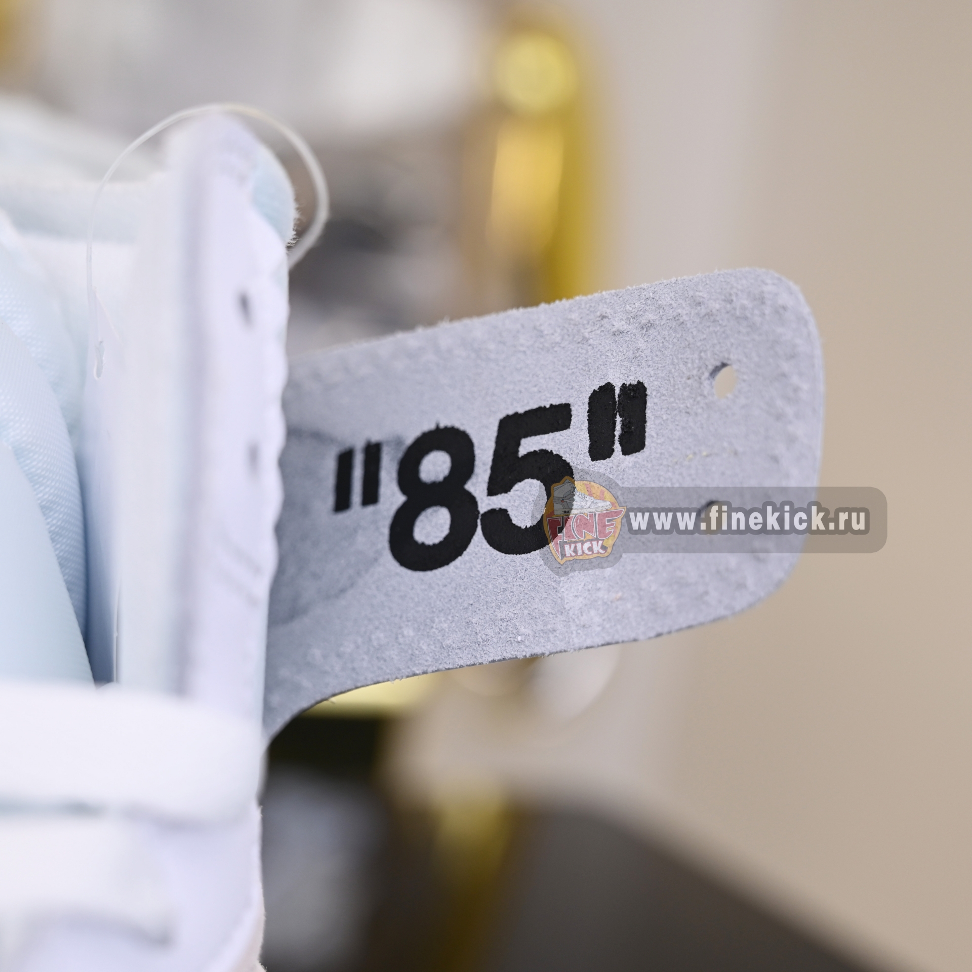 OFF-WHITE X AIR JORDAN 1 RETRO HIGH OG 'WHITE' 2018