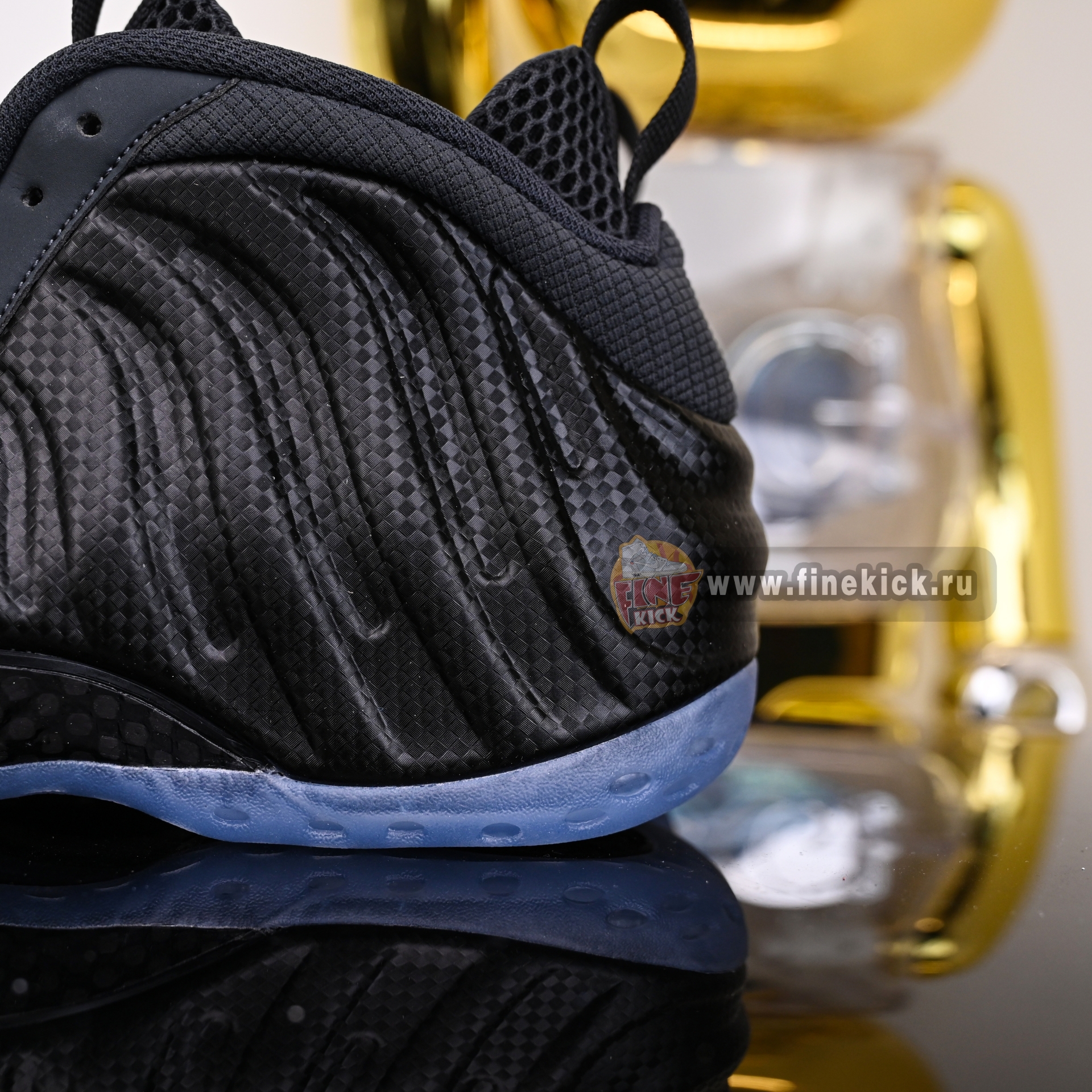 Nike Air Foamposite One  HF2902-002