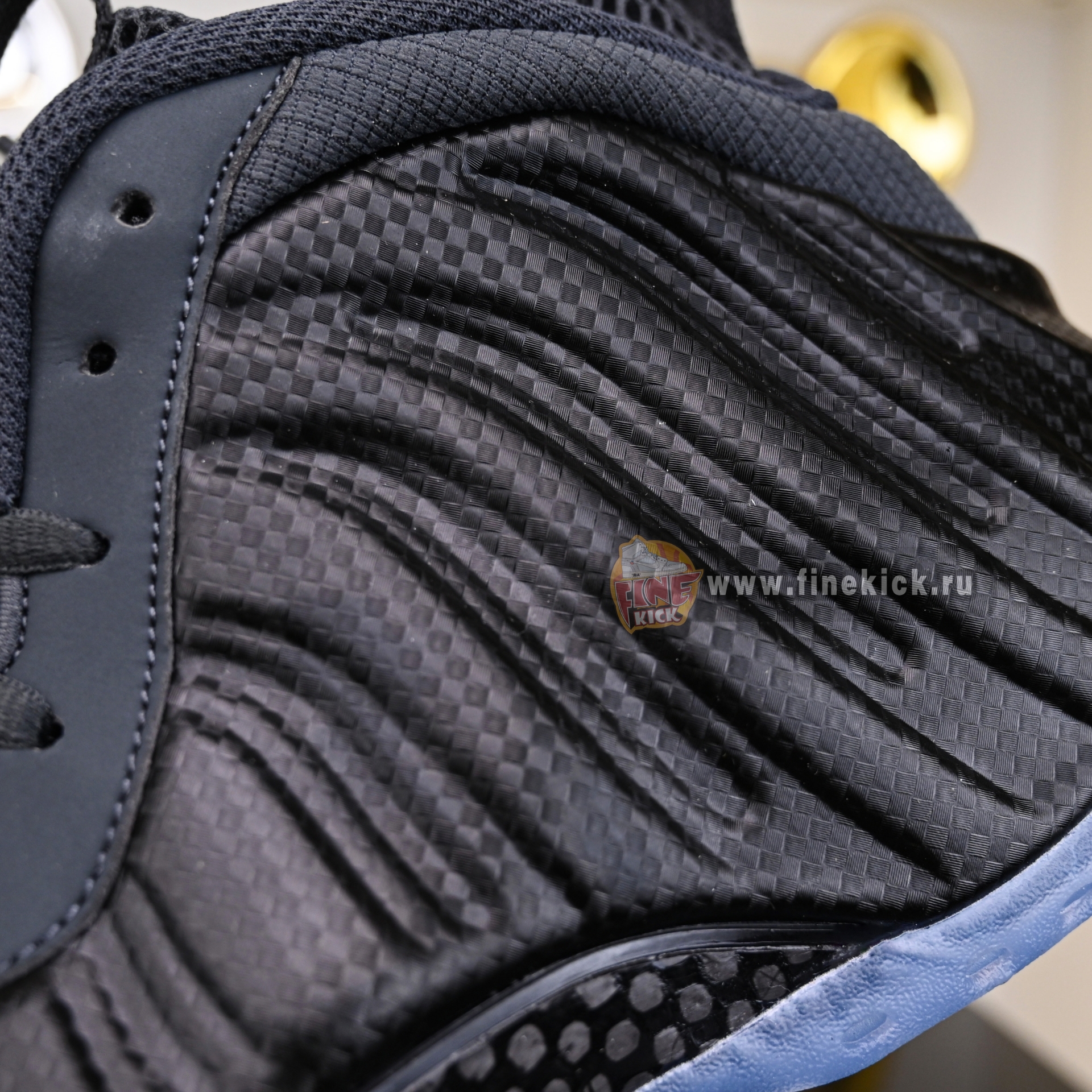 Nike Air Foamposite One  HF2902-002