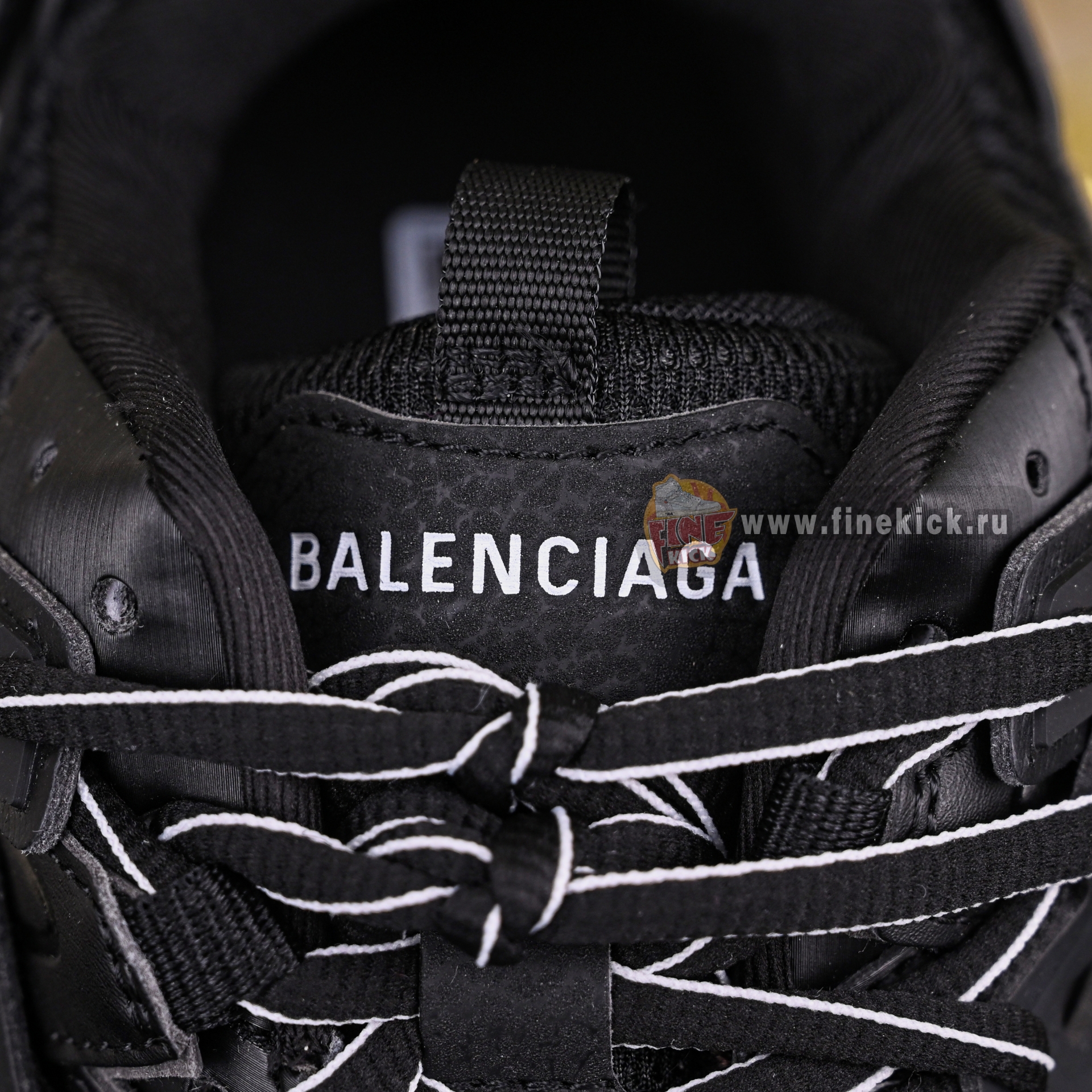 Balenciaga BLGA  Track(LED)
