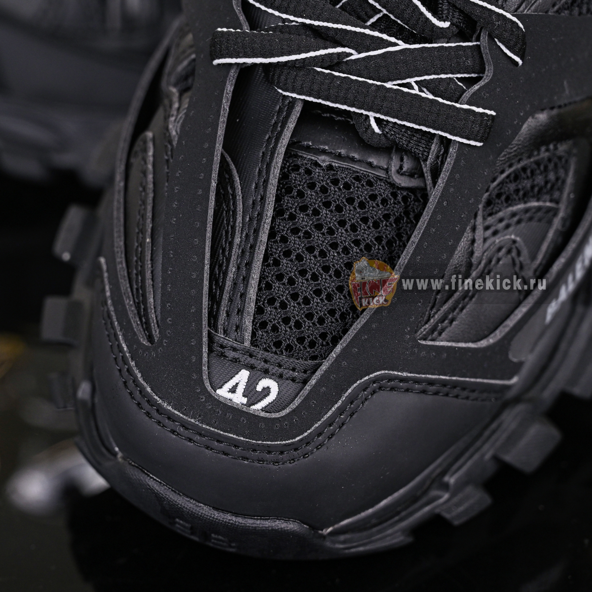 Balenciaga BLGA  Track(LED)