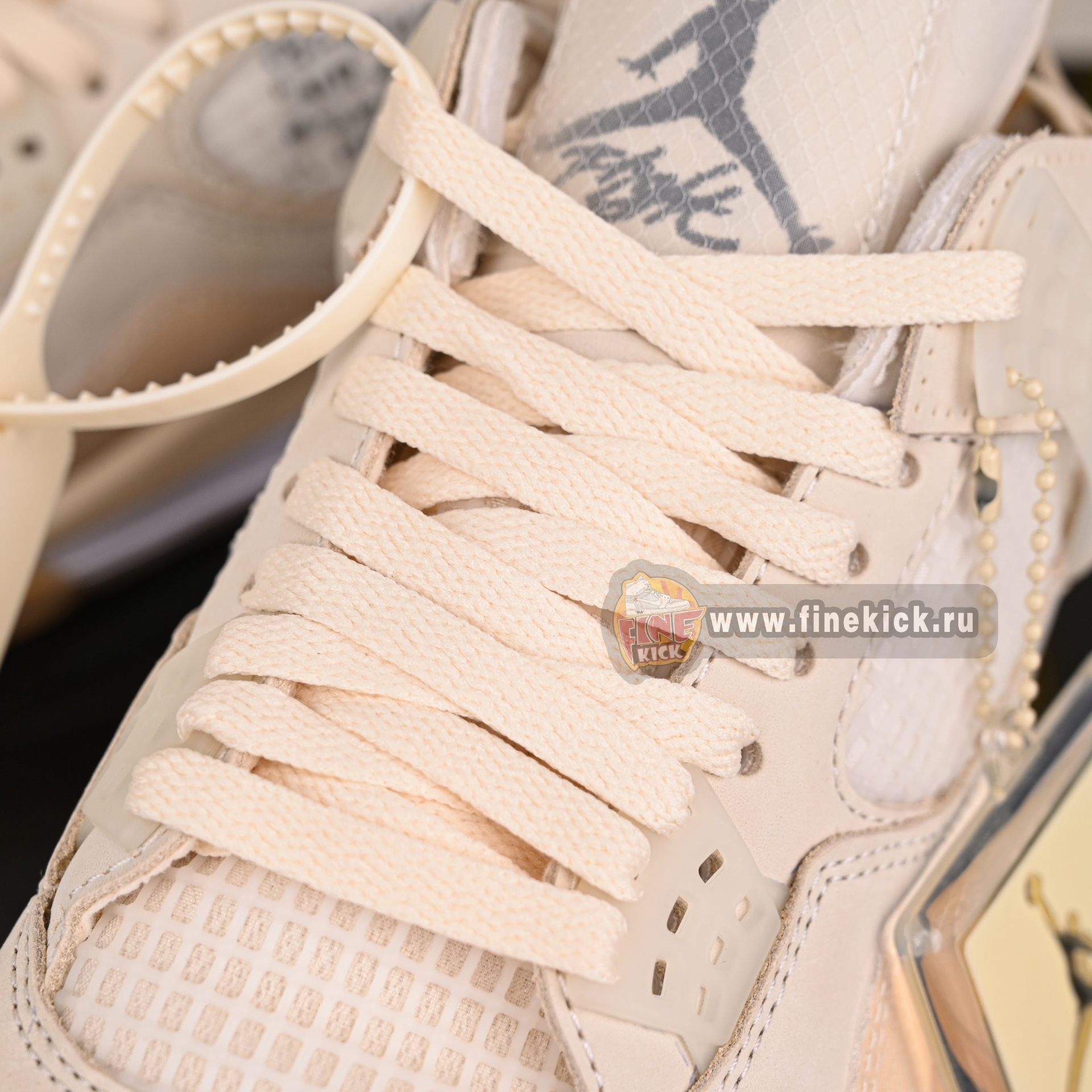 AIR JORDAN OFF-WHITE X WMNS AIR JORDAN 4 SP 'SAIL' CV9388-100