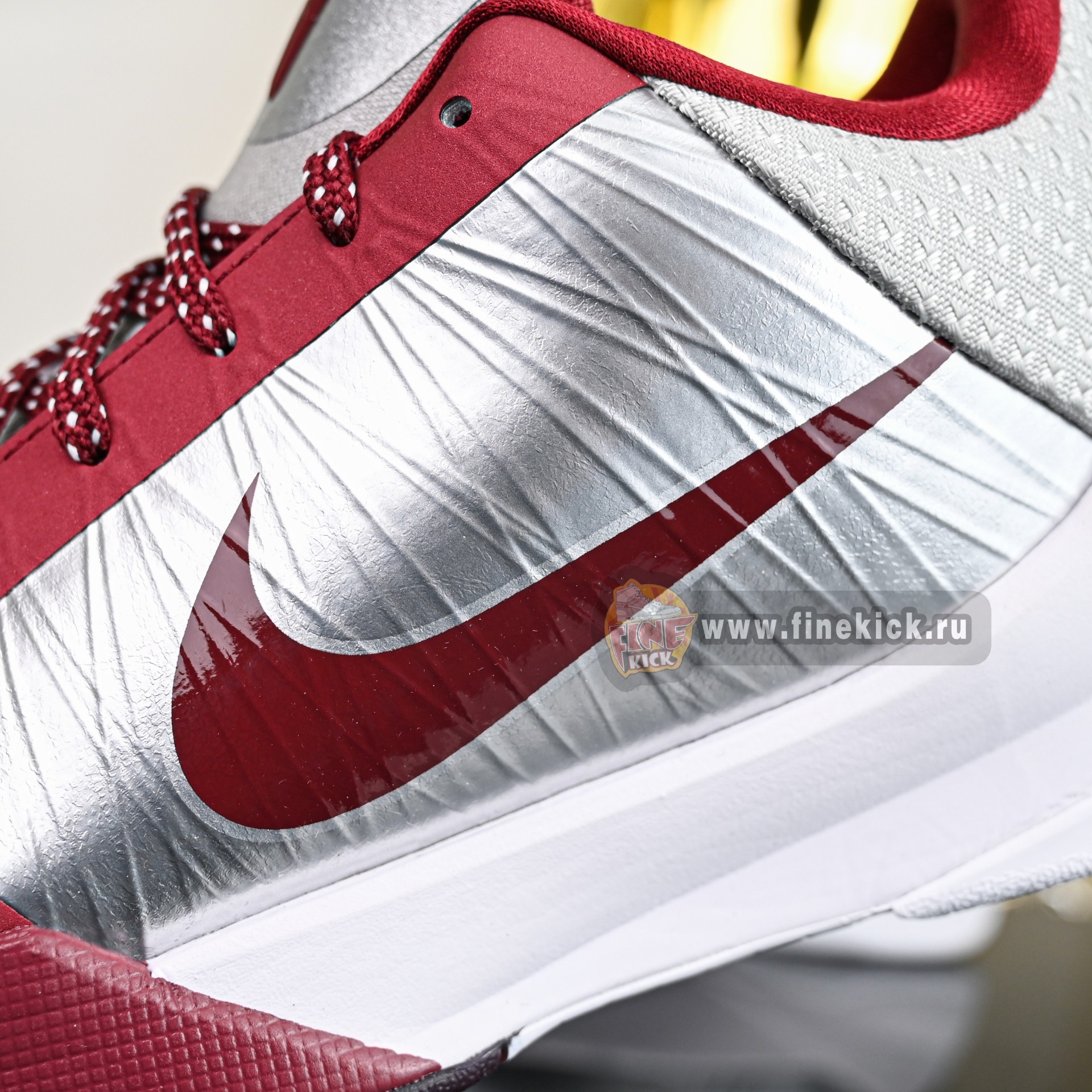 Nike Zoom Kobe 5Protro Lower Merion Aces  Away IM0557-001