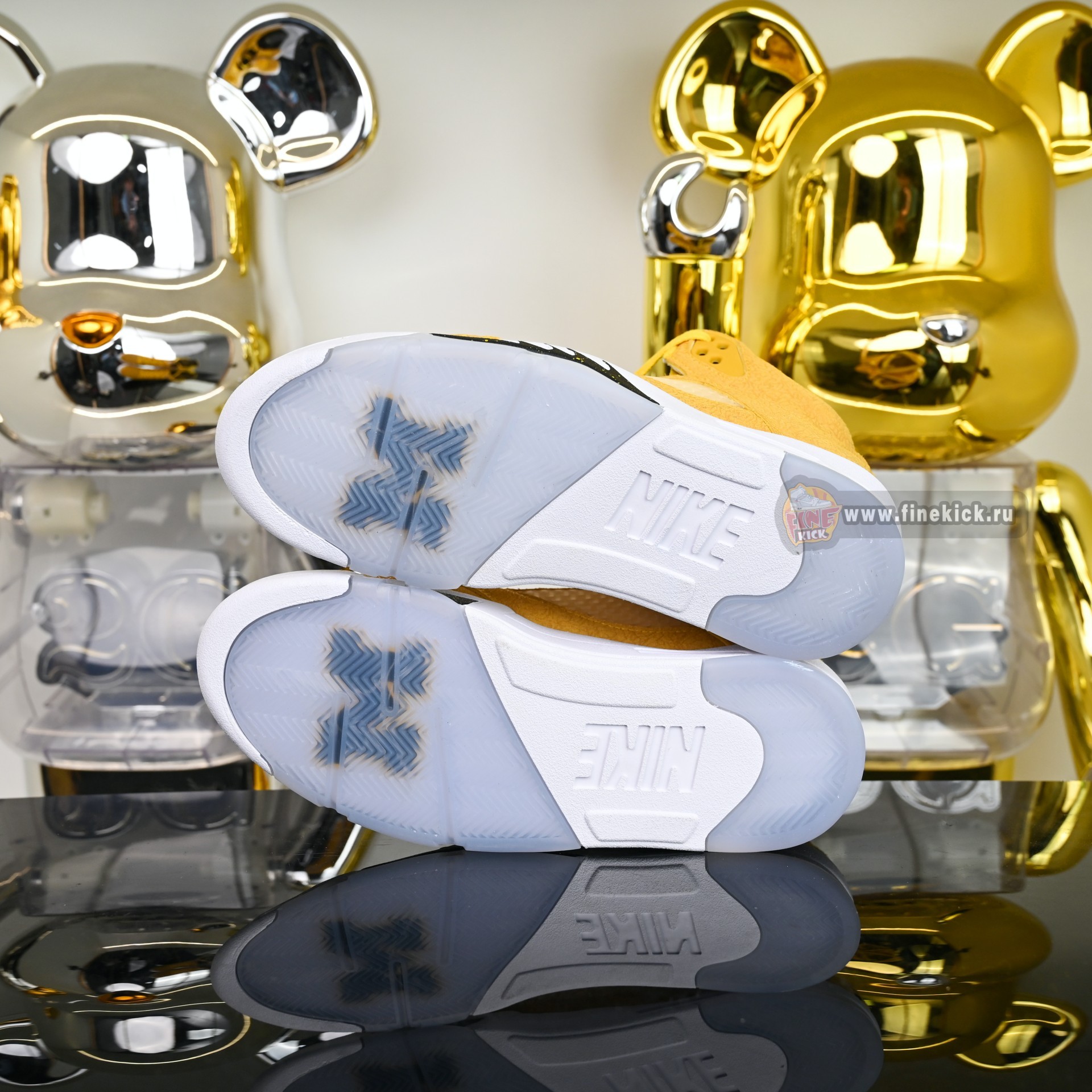 Air Jordan 5 Retro OG  HQ7978-701