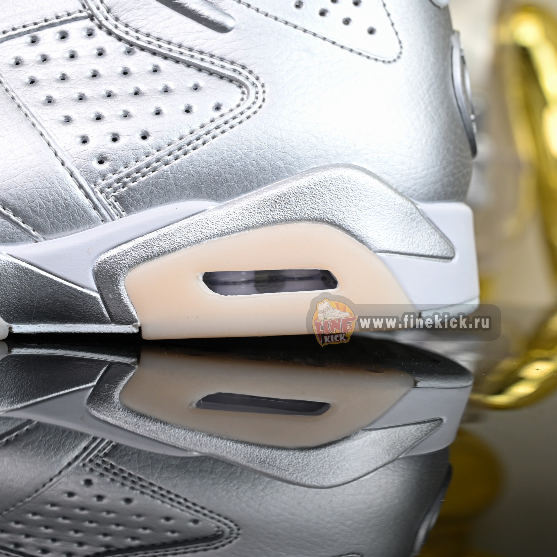 PSG x Jordan Air Jordan 6 PSG 2026  IQ5135-001