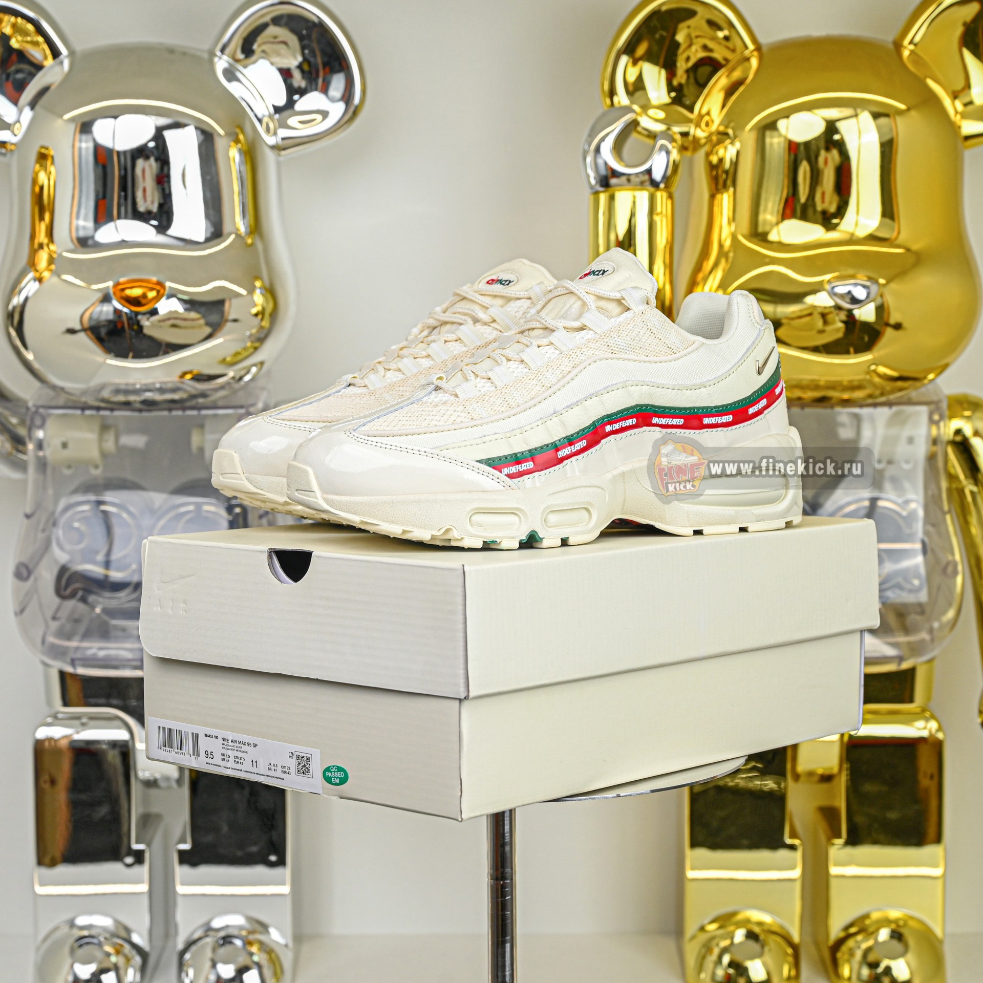 UNDEFEATED x Nike Air Max 95 OG Big Bubble   IB4453-100