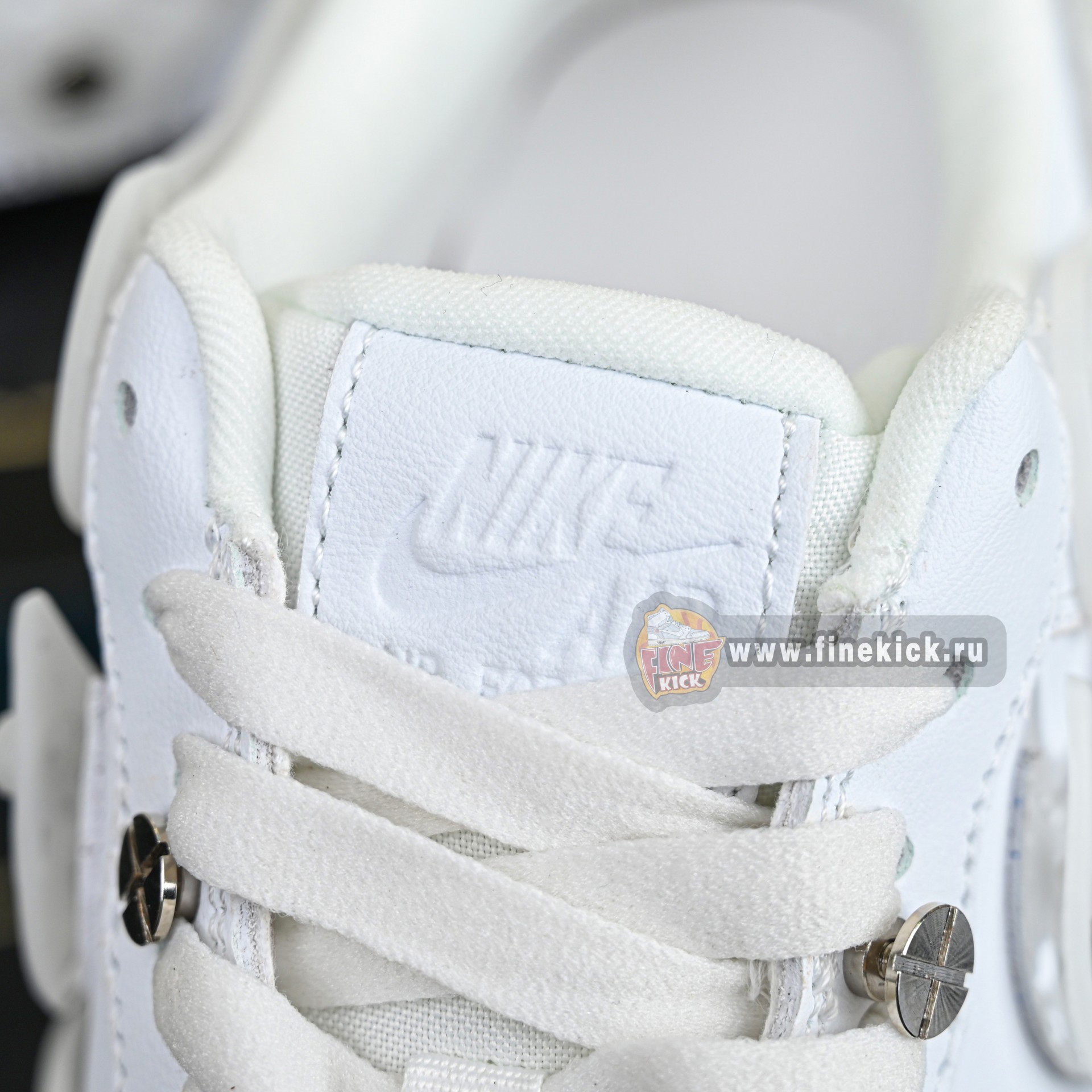 Swarovski X Nike Air Force 1 LXX  CV7668-100