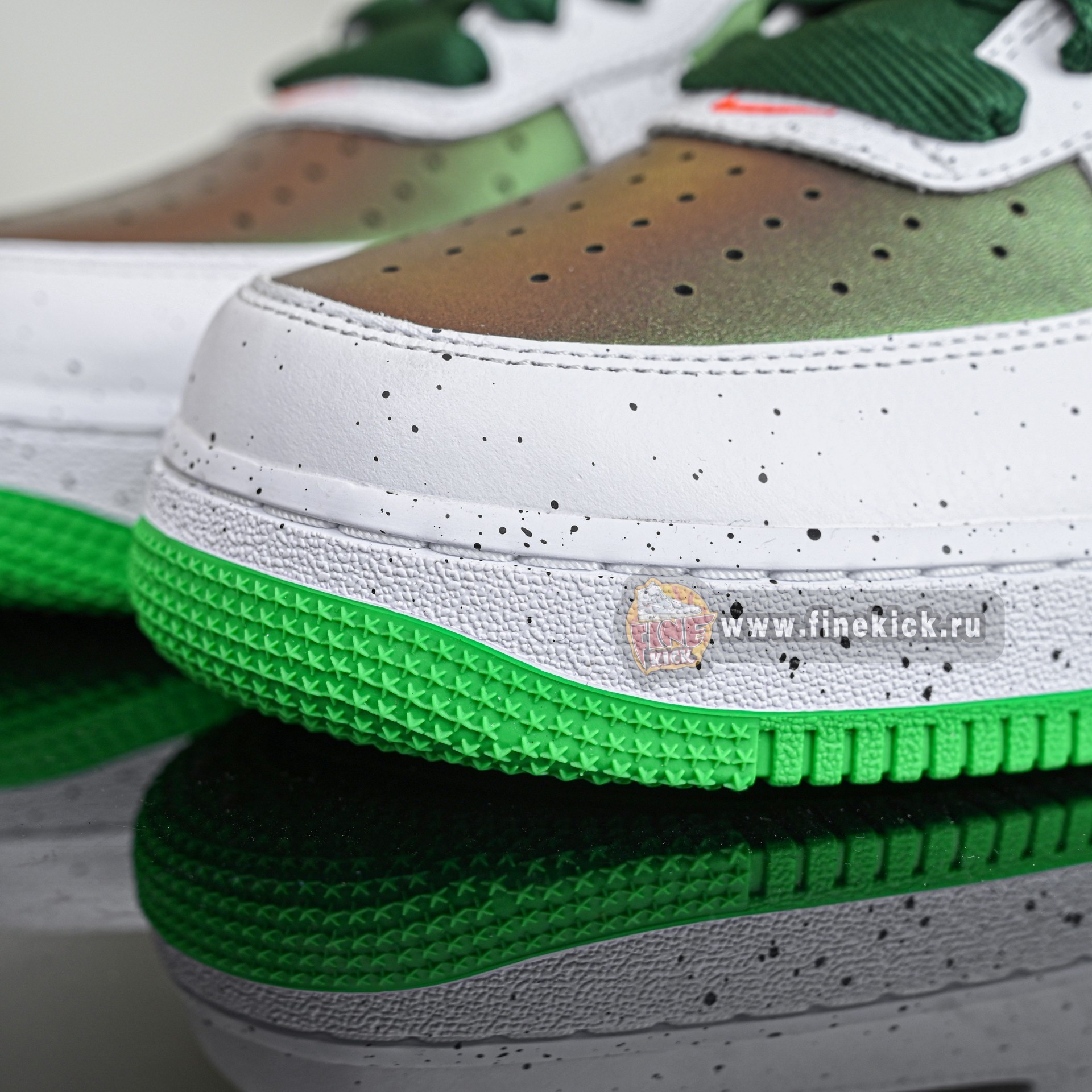 Nike x DOAF Air Force 1 Egg or Duck   IU7613-100