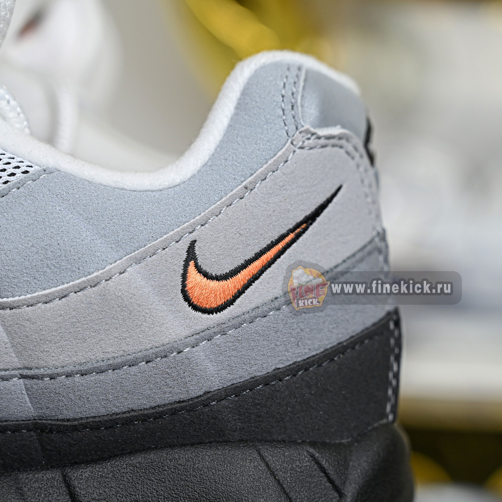 Nike Air Max 95 OG Bright Mandarin  HM4740-101