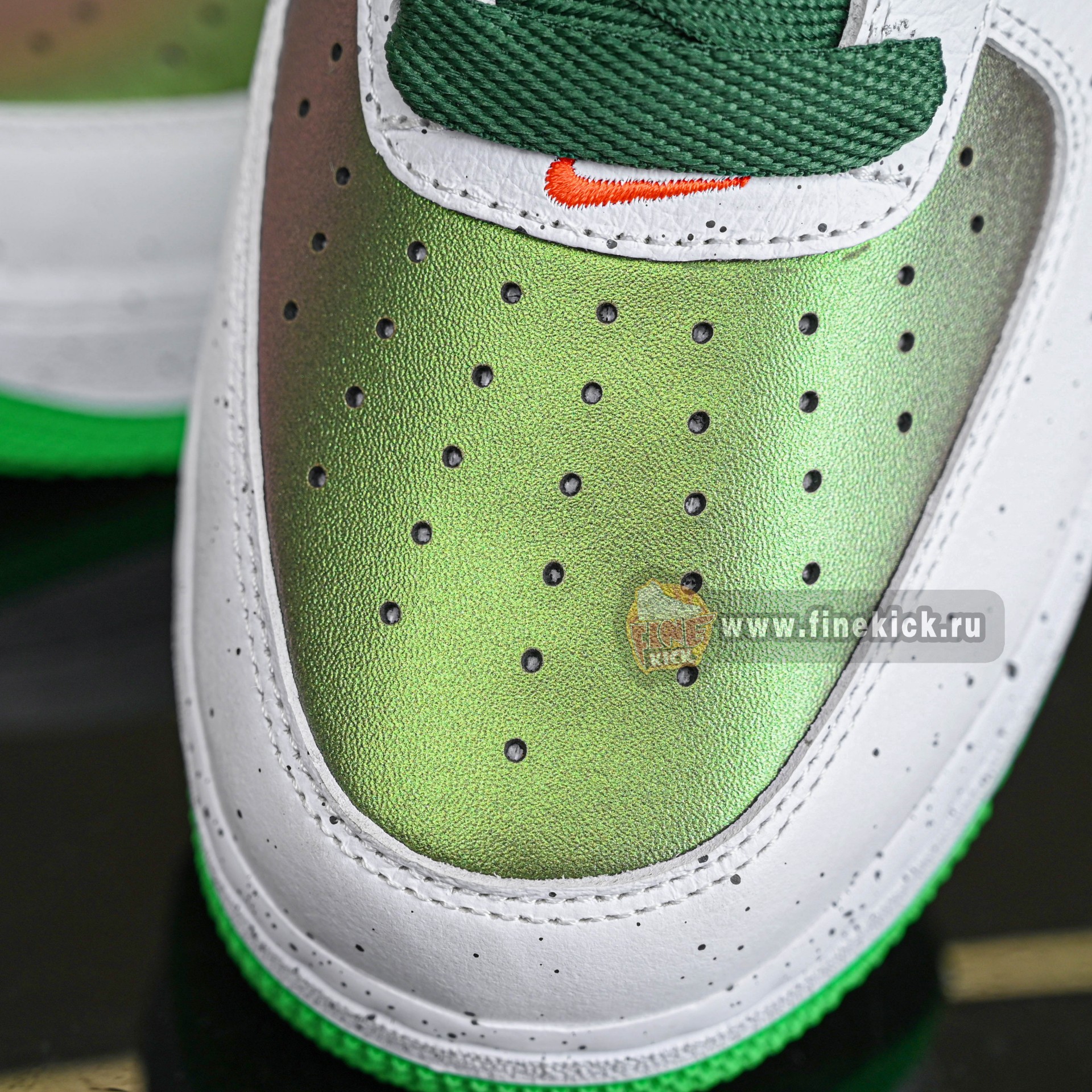 Nike x DOAF Air Force 1 Egg or Duck   IU7613-100