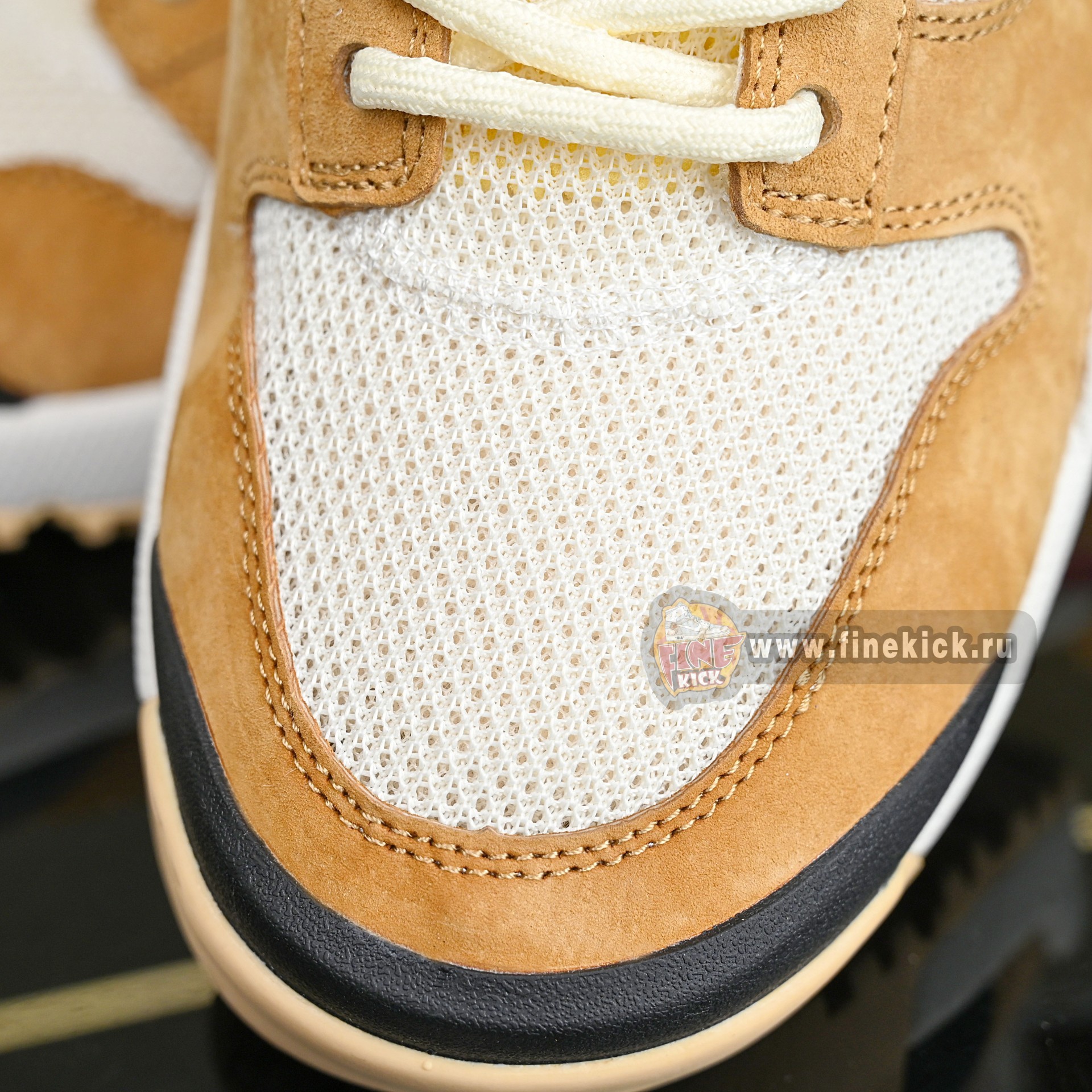 Tom Sachs x Nike Craft Mars Yard Shoe 3.0  IF2885-100