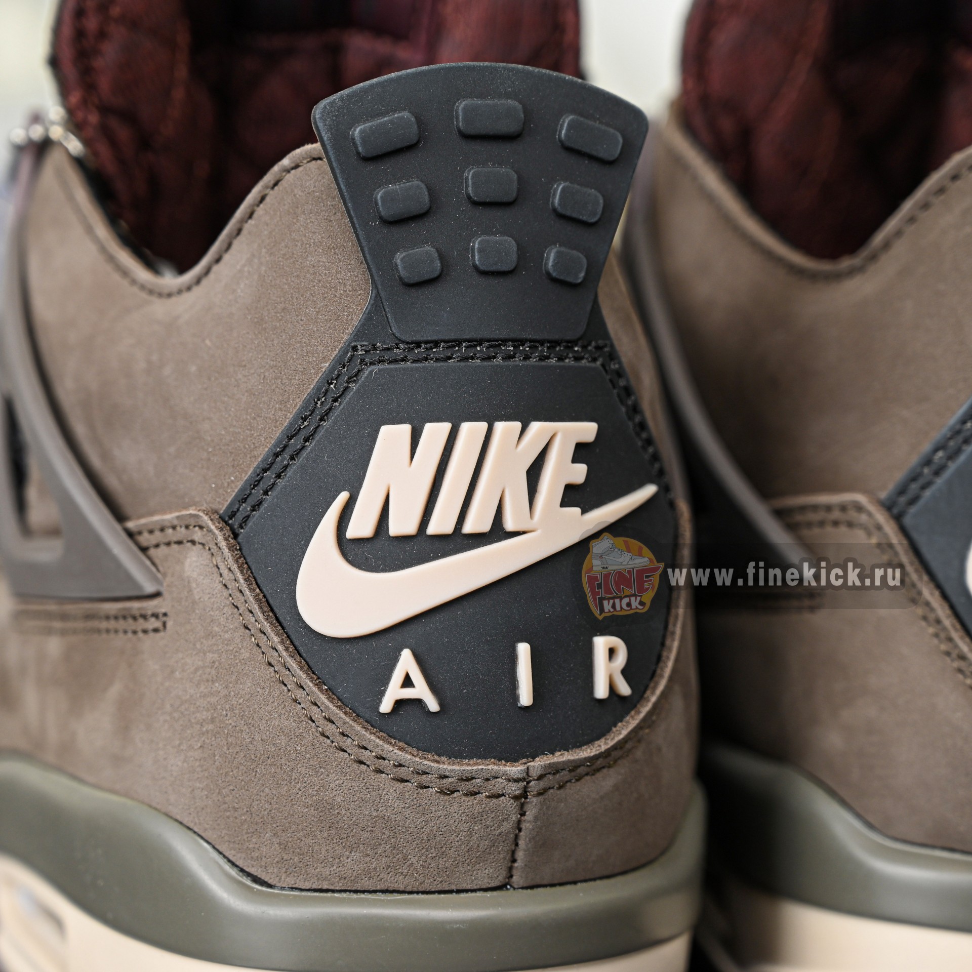 A Ma Maniere x Air Jordan4 Retro SP 