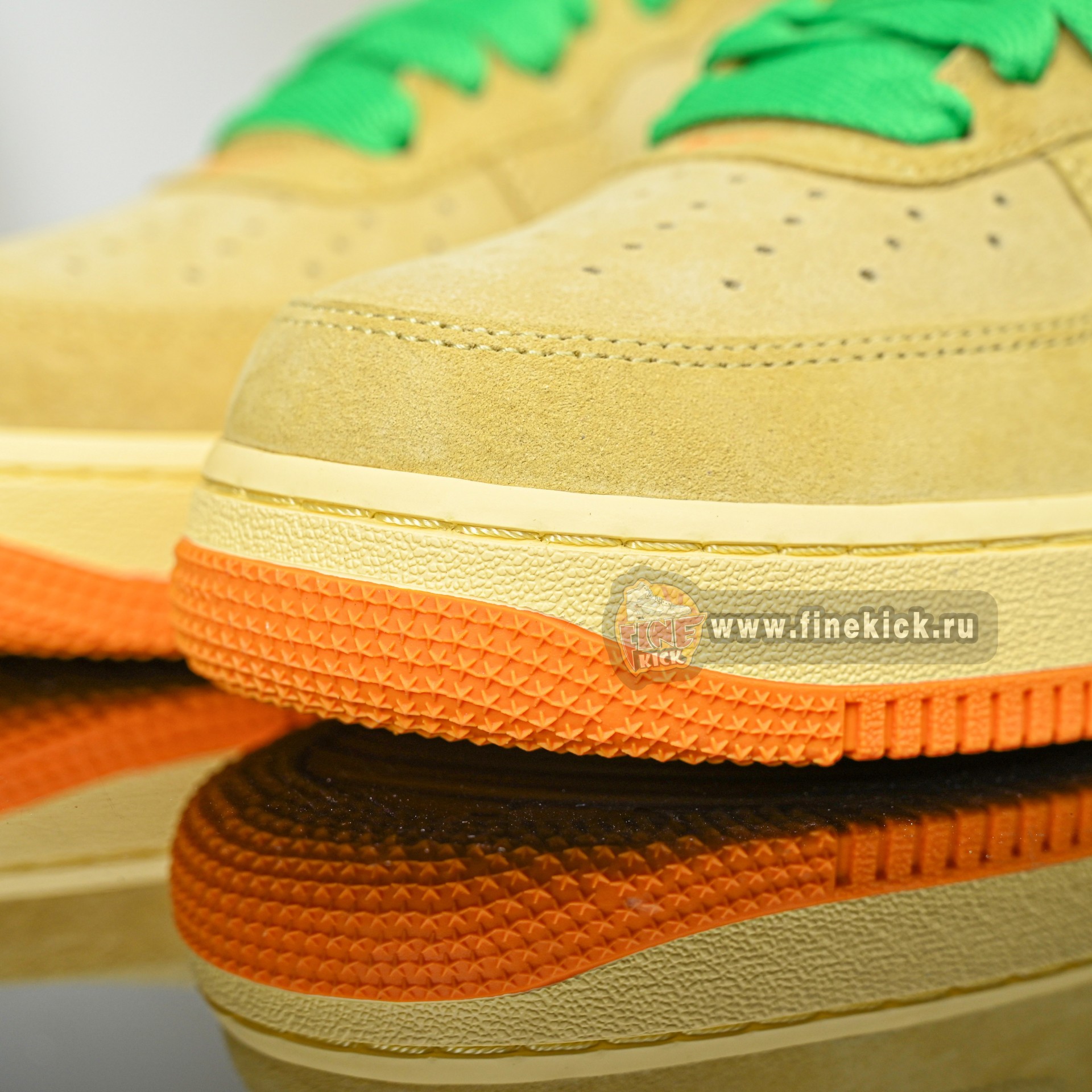 Nike x DOAF Air Force 1 Duckor  Egg  IU7612-700