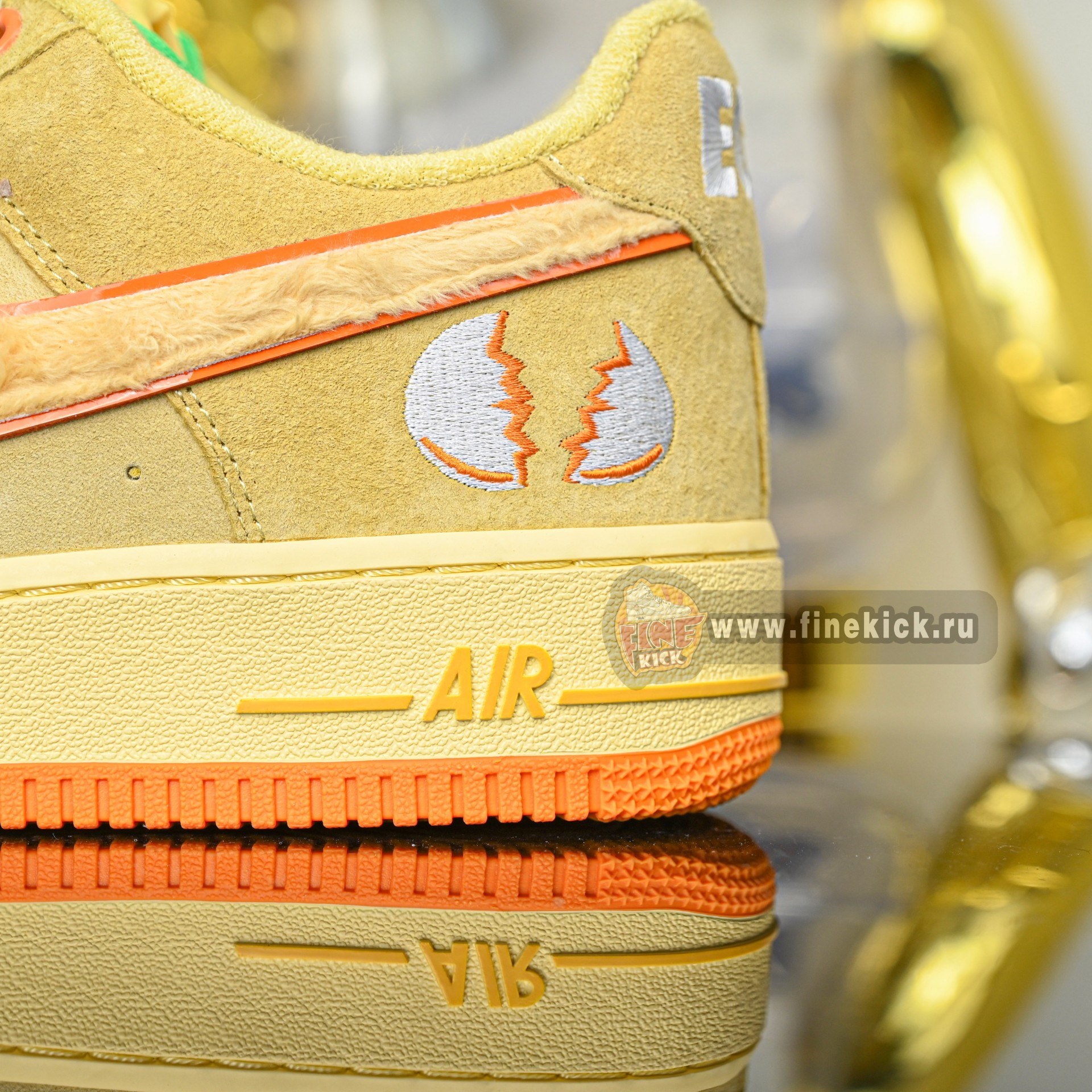 Nike x DOAF Air Force 1 Duckor  Egg  IU7612-700