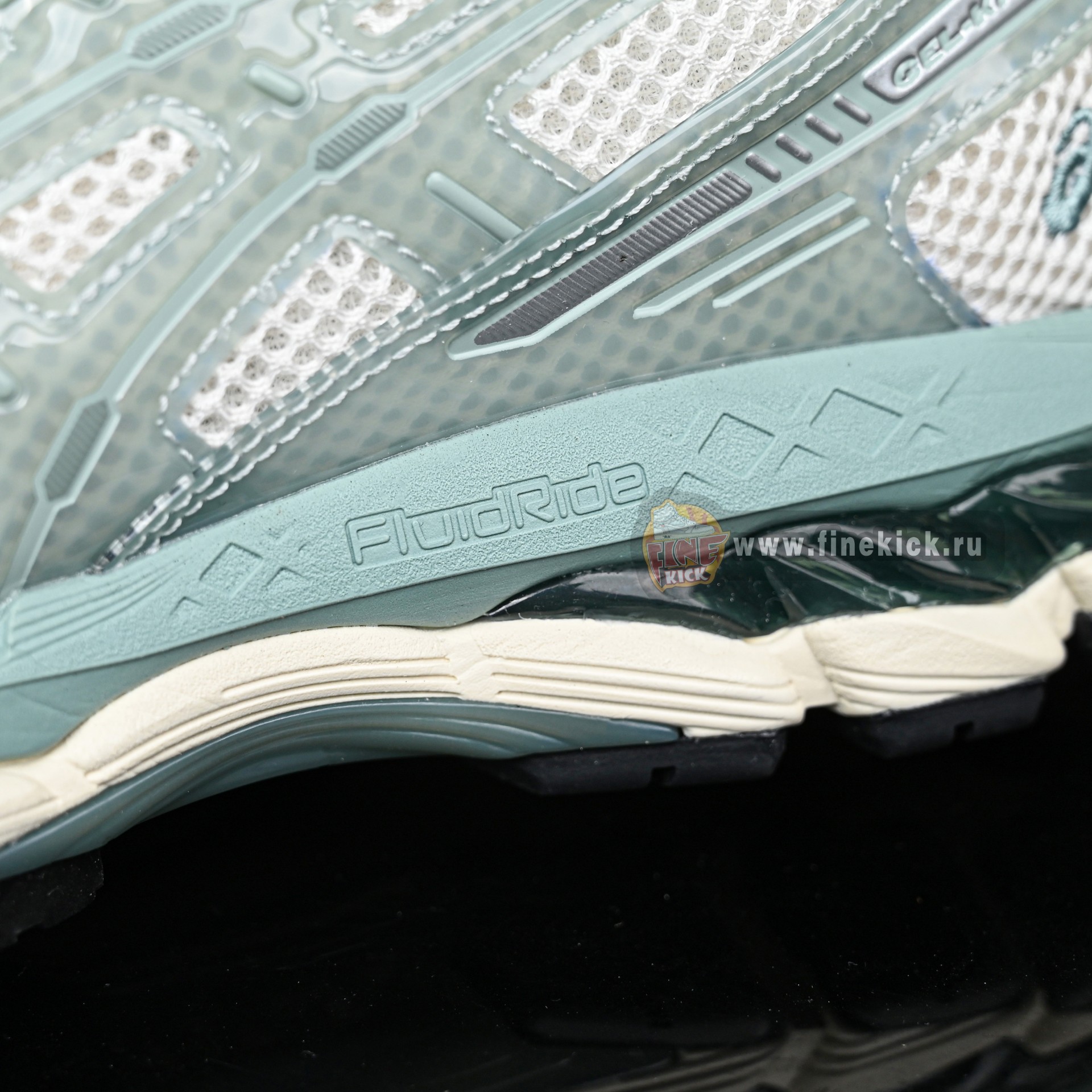 KITH x ASICS  GEL-Kayano  12.1 12.1 