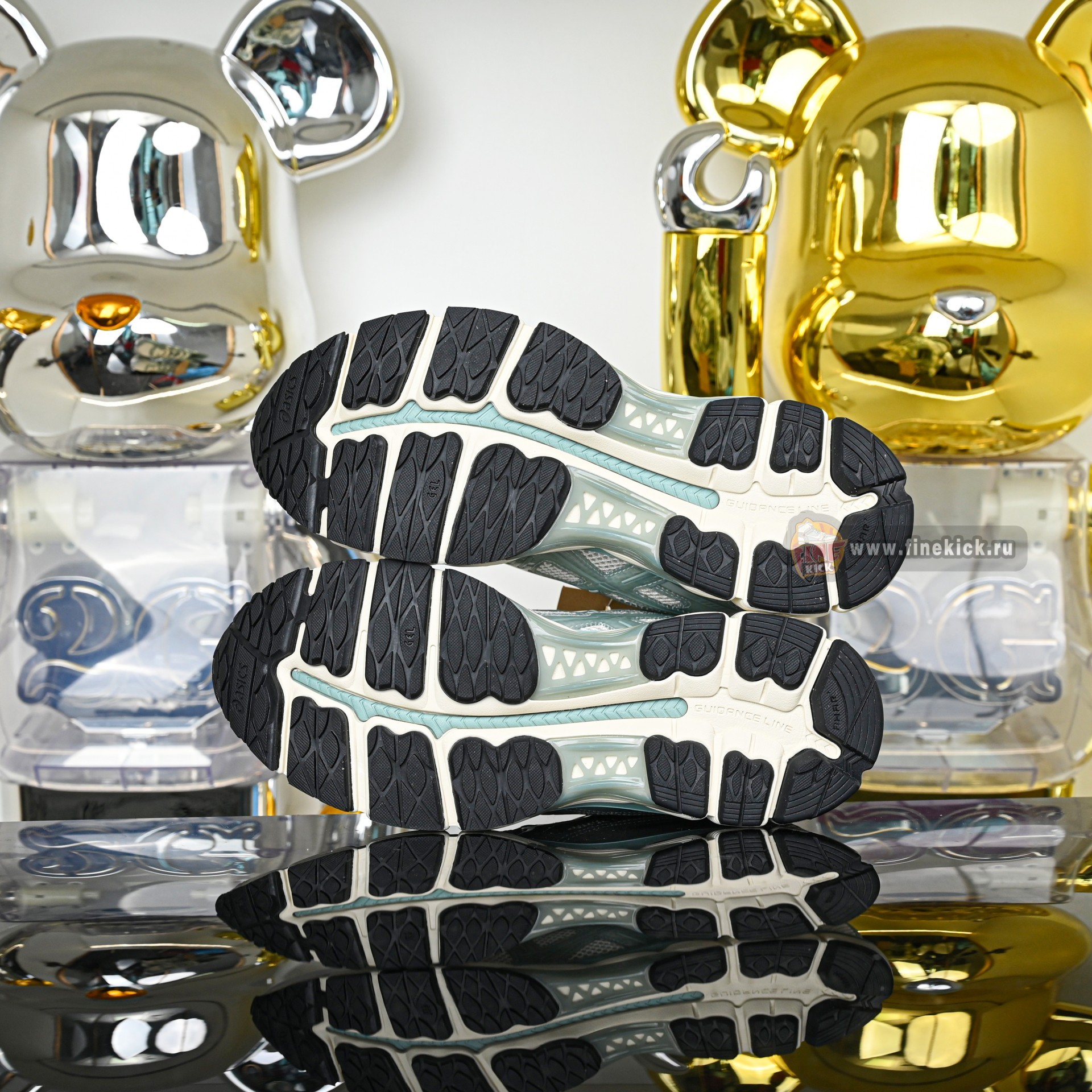 KITH x ASICS  GEL-Kayano  12.1 12.1 