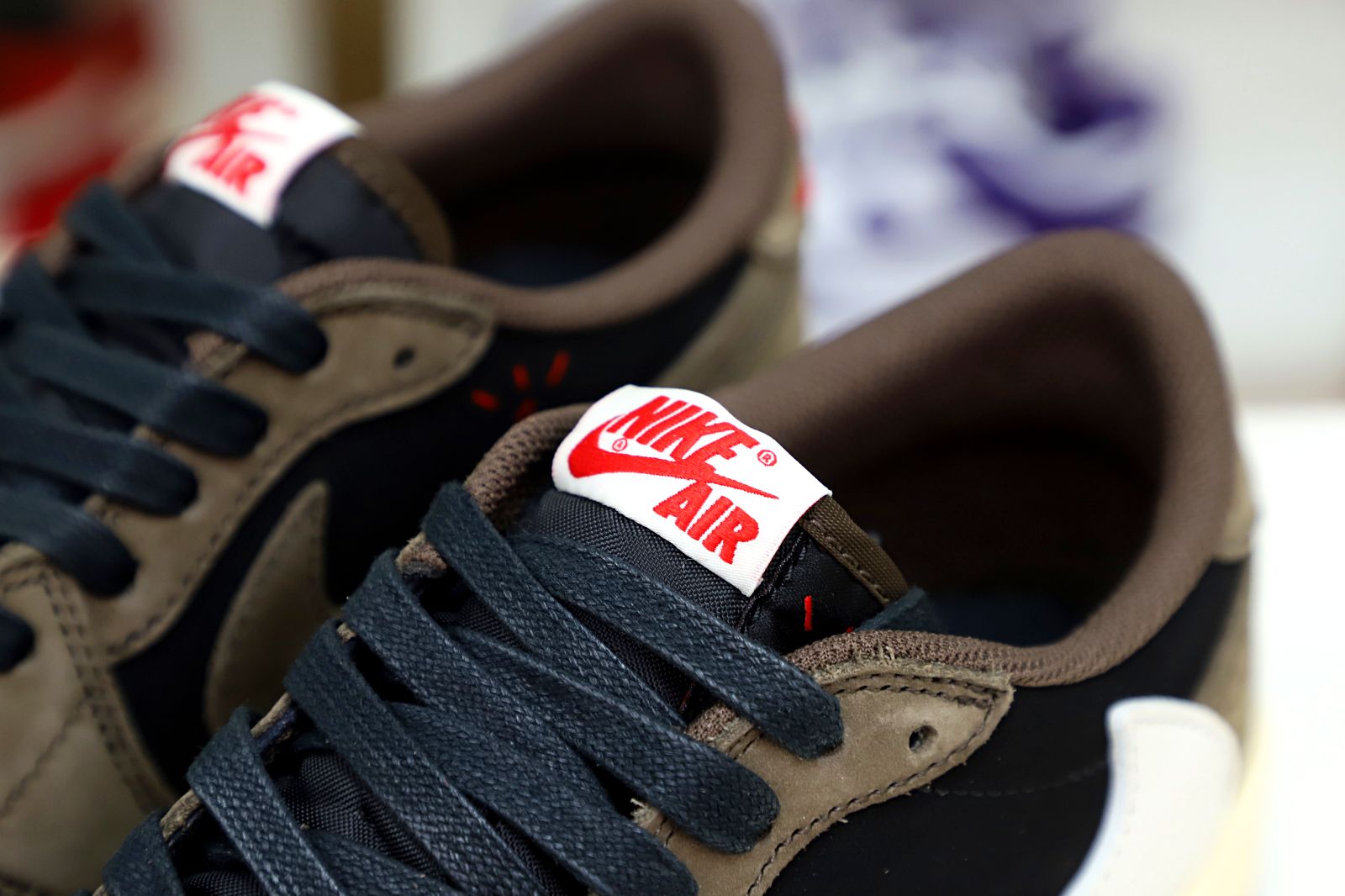 TRAVIS SCOTT X AIR FORCE 1 LOW 'CACTUS