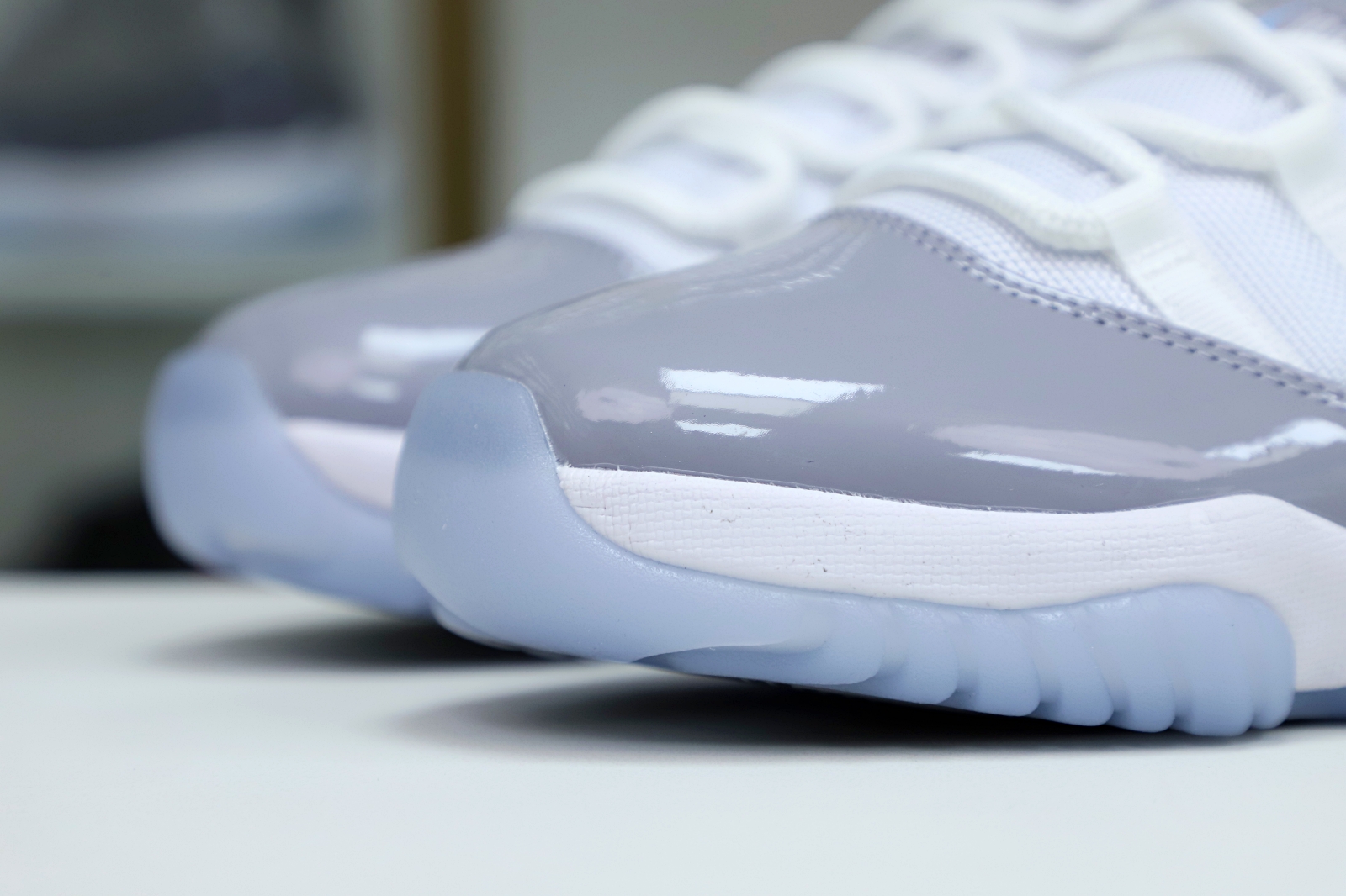 Air Jordan 11 Retro Low 