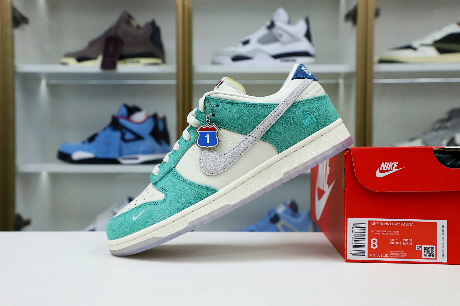 KASINA X DUNK LOW 'ROAD SIGN'