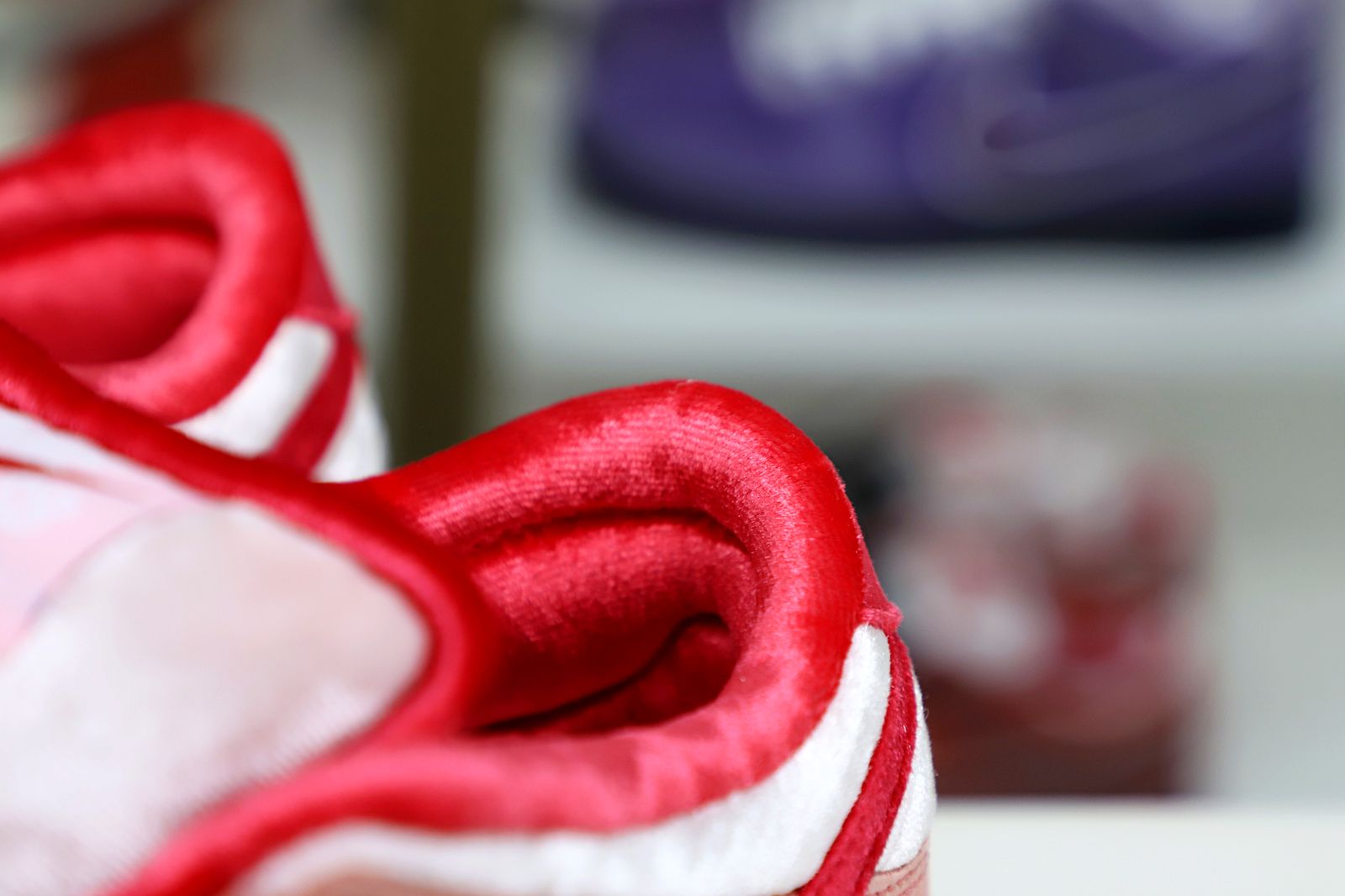 STRANGELOVE X DUNK LOW SB 'VALENTINE'S DAY'