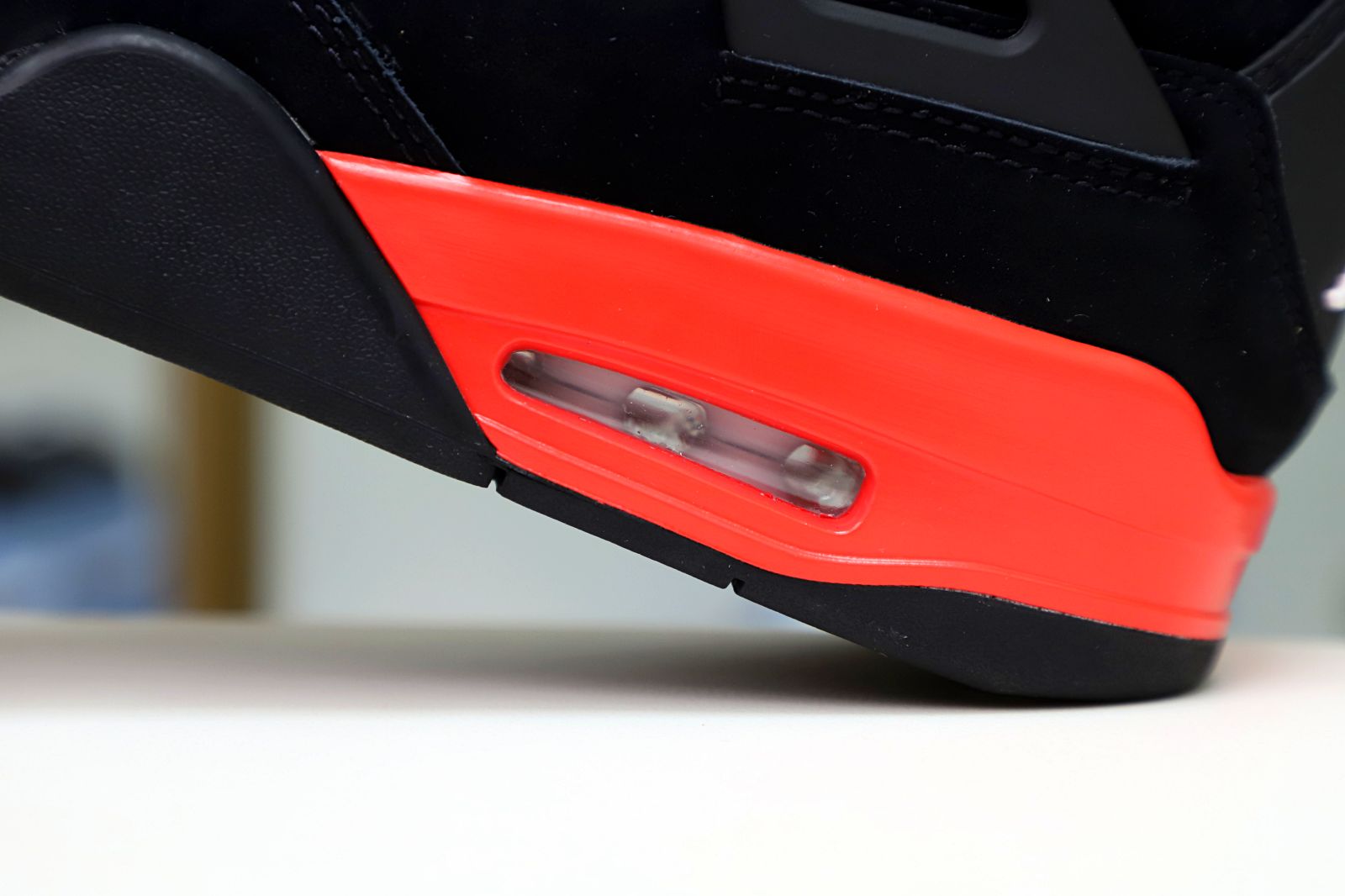 AIR JORDAN 4 RETRO 'RED THUNDER'