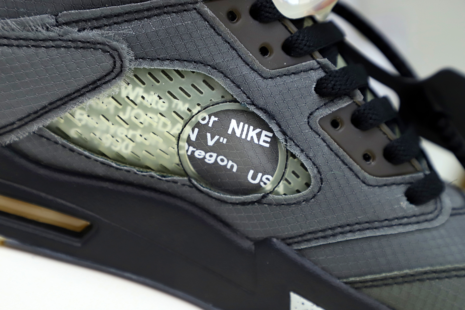 OFF-WHITE X AIR JORDAN 5 RETRO SP 'MUSLIN'