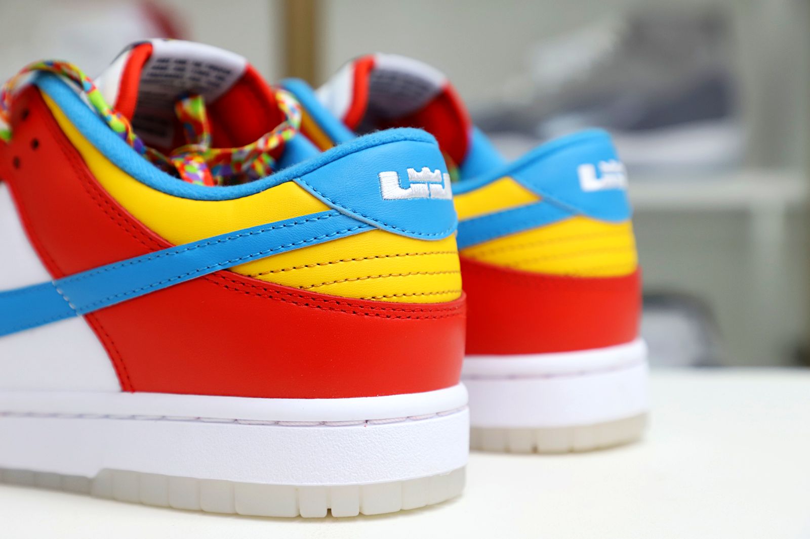 NIKE DUNK QS 'FRUITY PEBBLES'