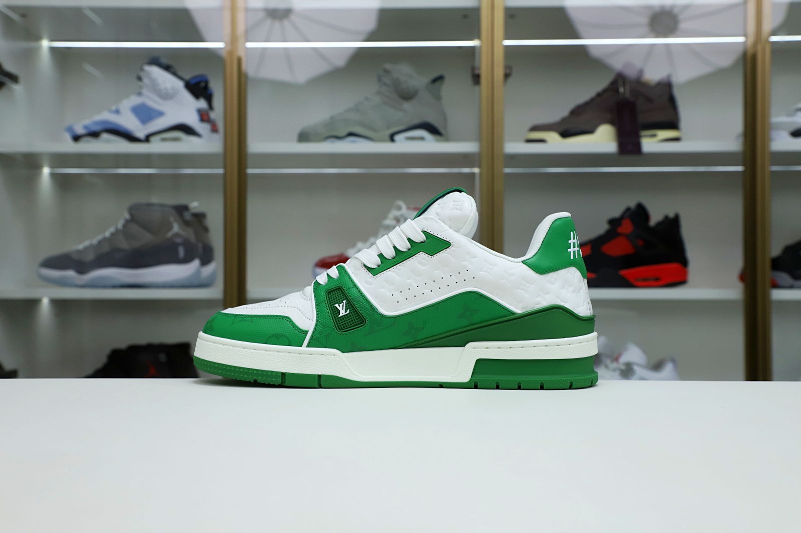 Louis Vuitton  LV   Trainer