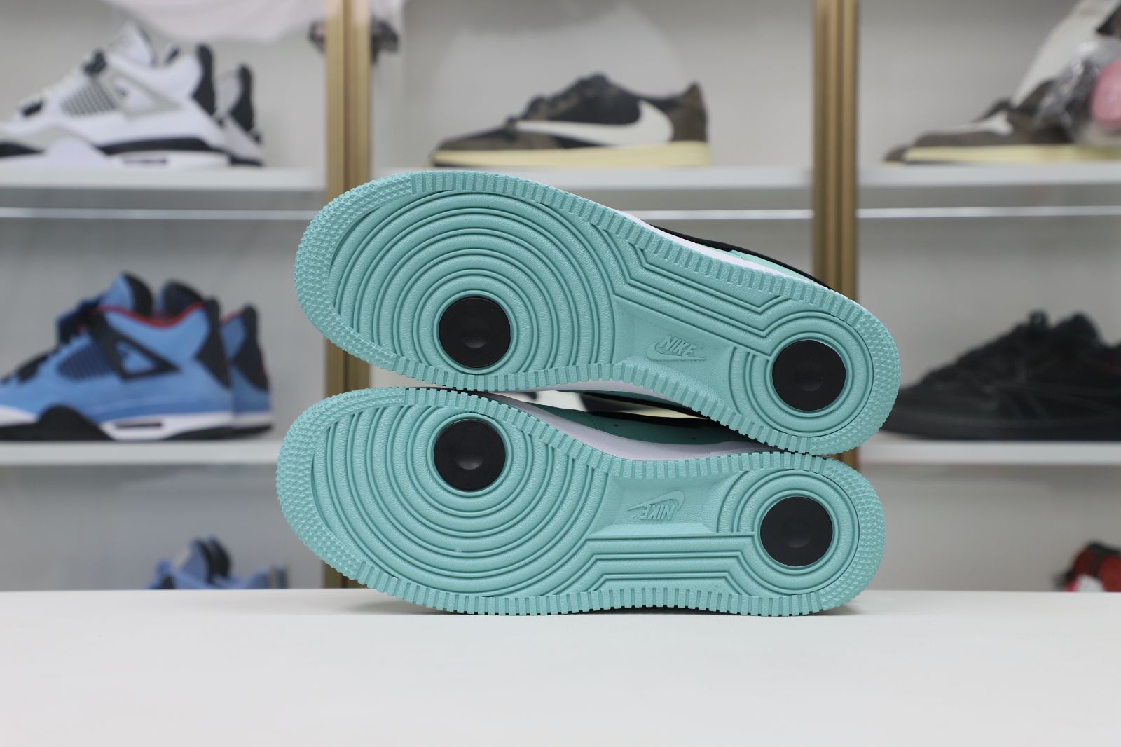 TIFFANY&CO./ x Nike AirForce1 Low