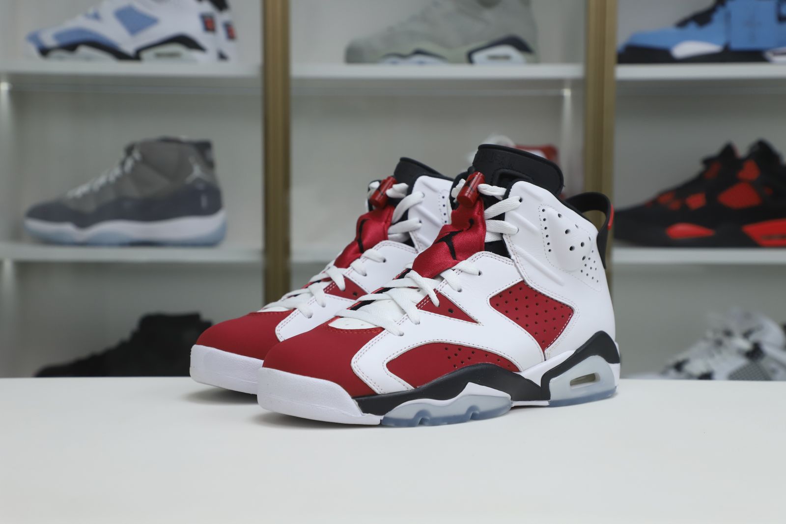 AIR JORDAN 6 RETRO OG 'CARMINE' 2021