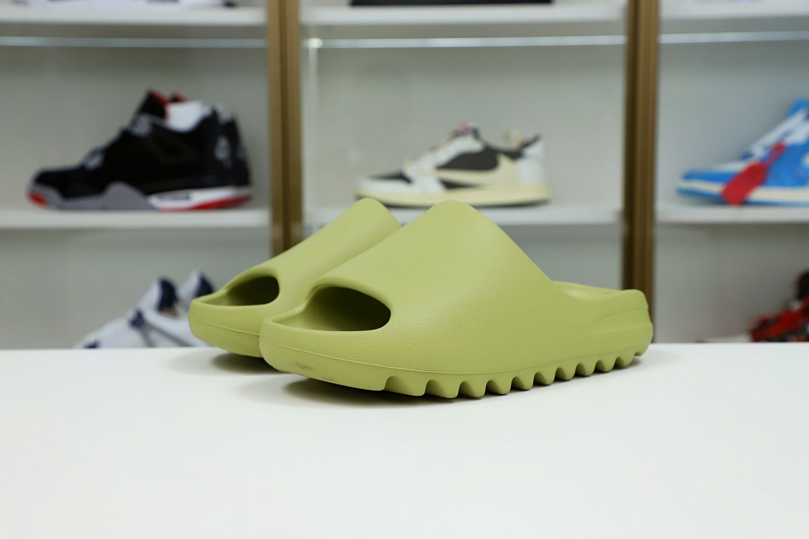 Yeezy Slide 