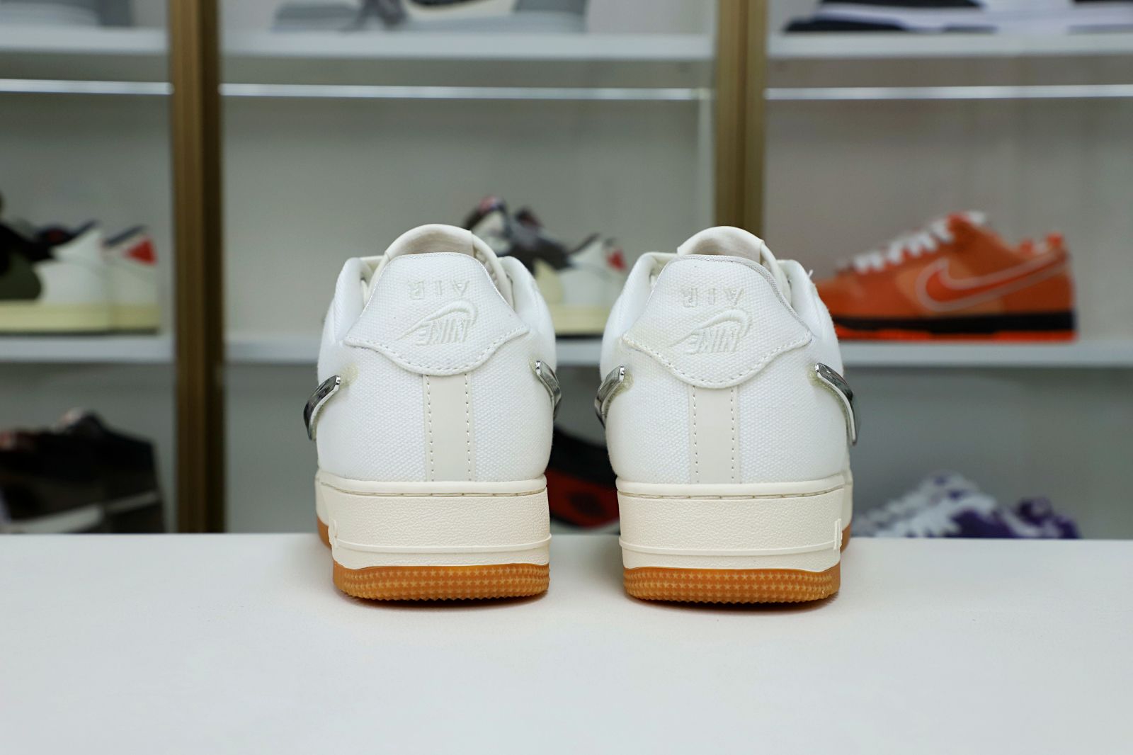 TRAVIS SCOTT X AIR FORCE 1 'SAIL'