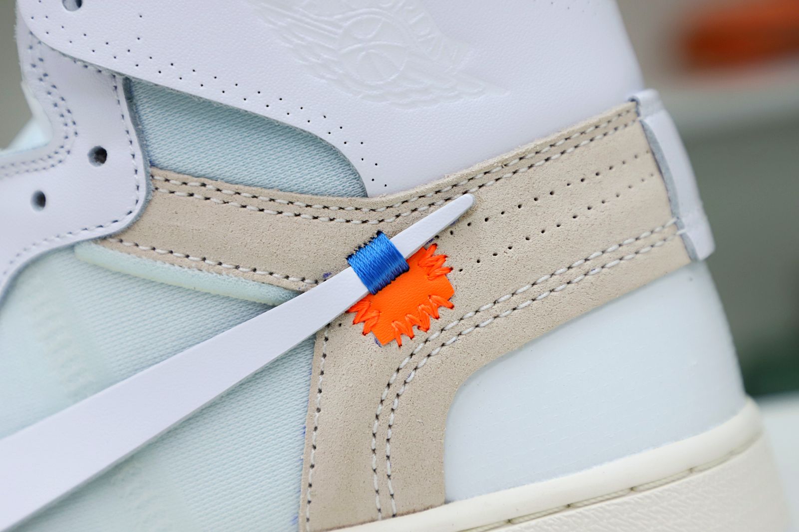 OFF-WHITE X AIR JORDAN 1 RETRO HIGH OG 'WHITE' 2018