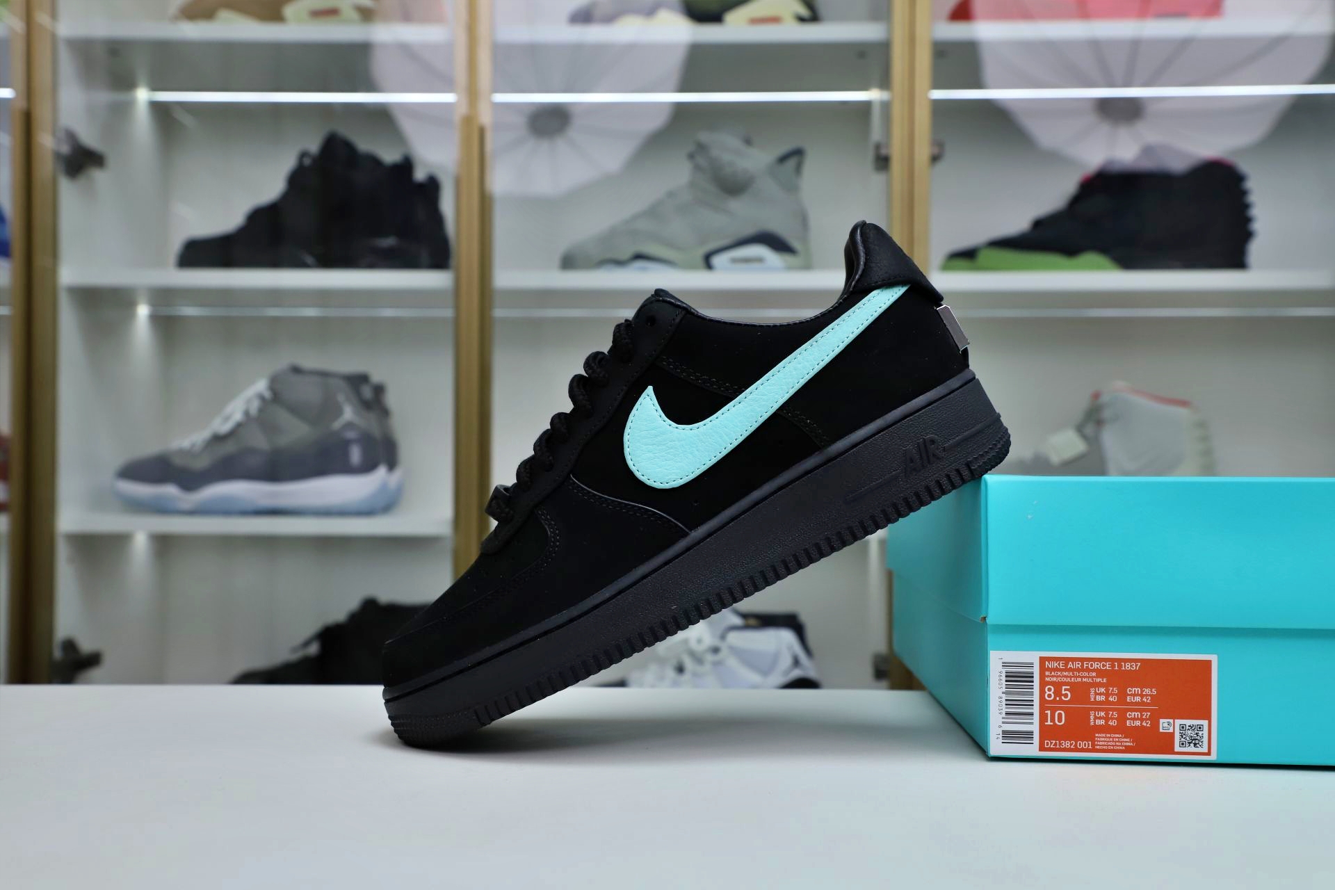 TIFFANY & CO. x Nike Air Force 1 Low 