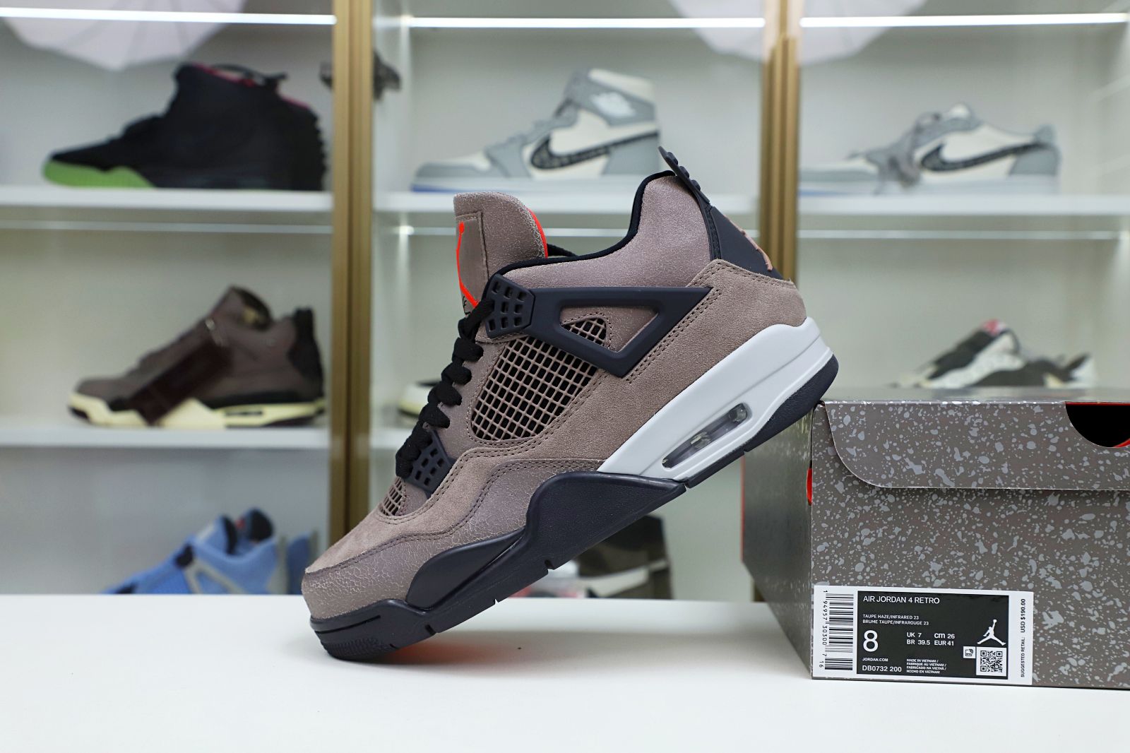AIR JORDAN 4 RETRO 'TAUPE HAZE'
