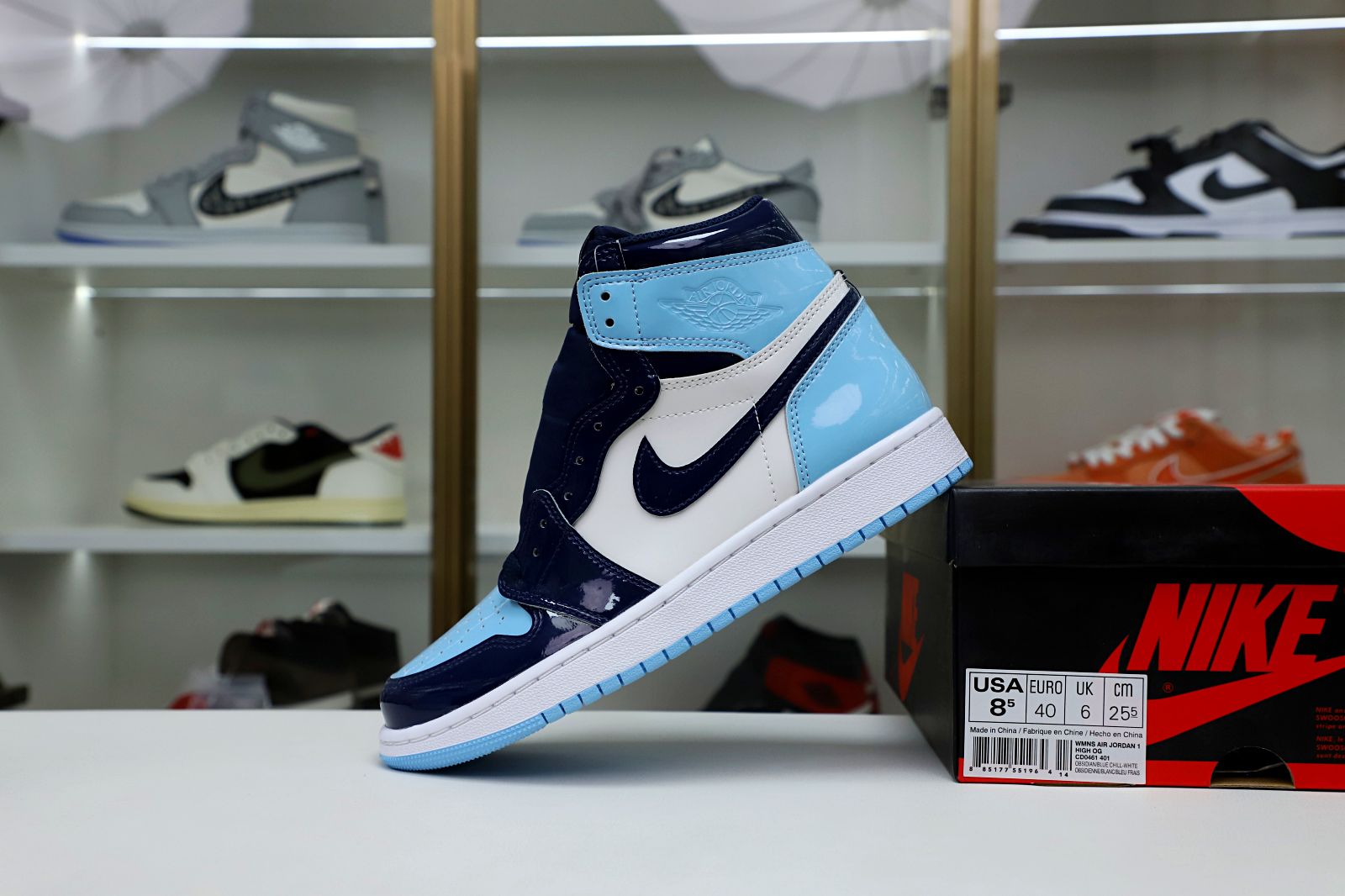 WMNS AIR JORDAN 1 RETRO HIGH OG 'BLUE CHILL'
