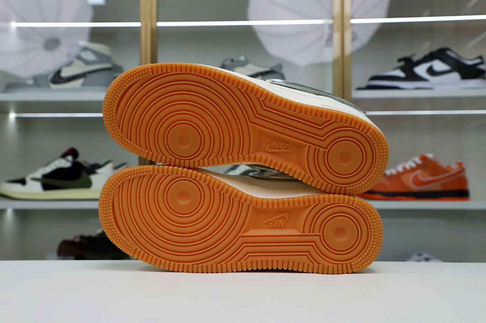 TRAVIS SCOTT X AIR FORCE 1 'SAIL'