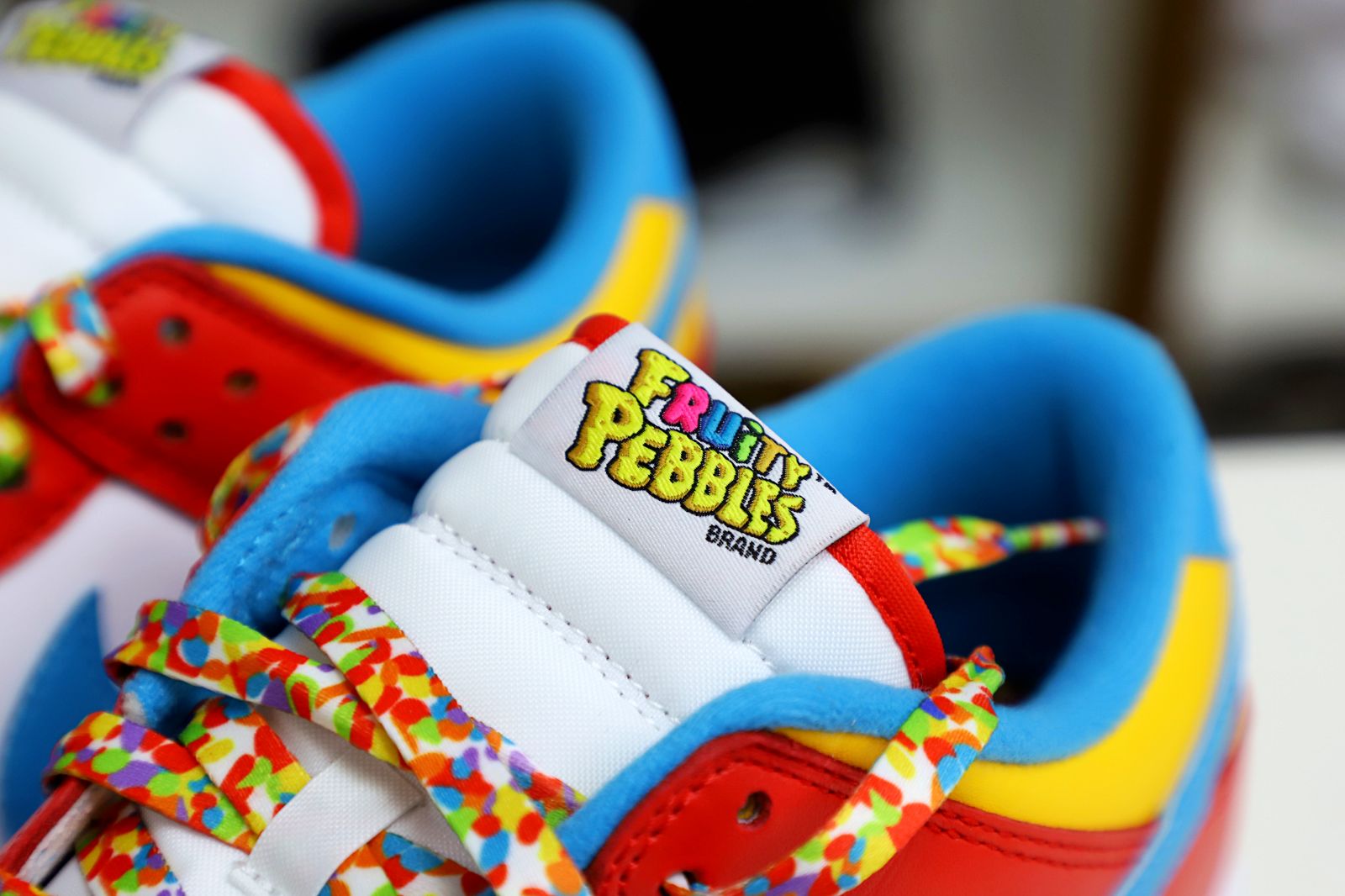 NIKE DUNK QS 'FRUITY PEBBLES'