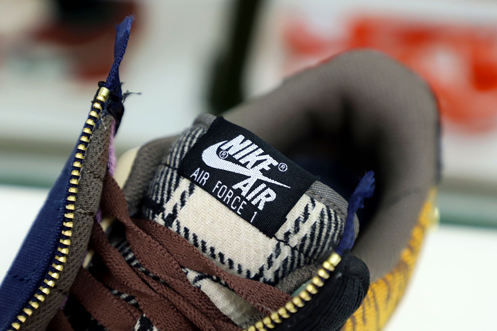 TRAVIS SCOTT X AIR FORCE 1 LOW 'CACTUS