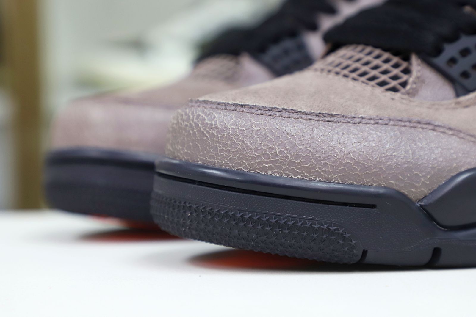 AIR JORDAN 4 RETRO 'TAUPE HAZE'