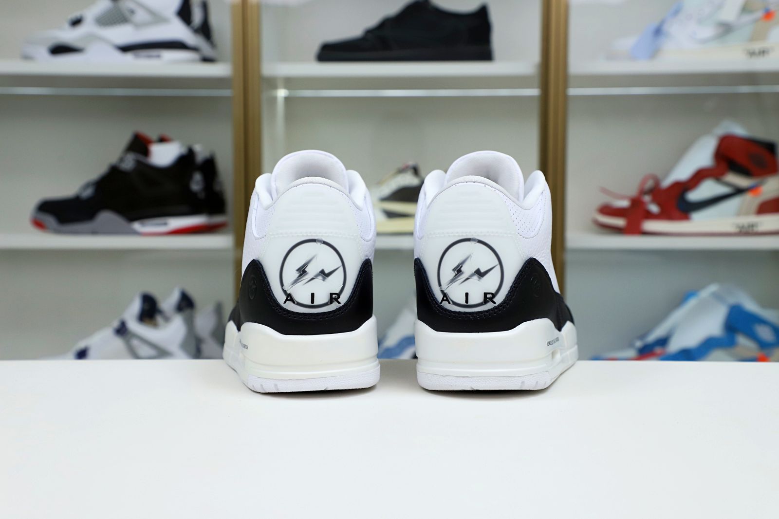 FRAGMENT DESIGN X AIR JORDAN 3 RETRO SP 'WHITE'