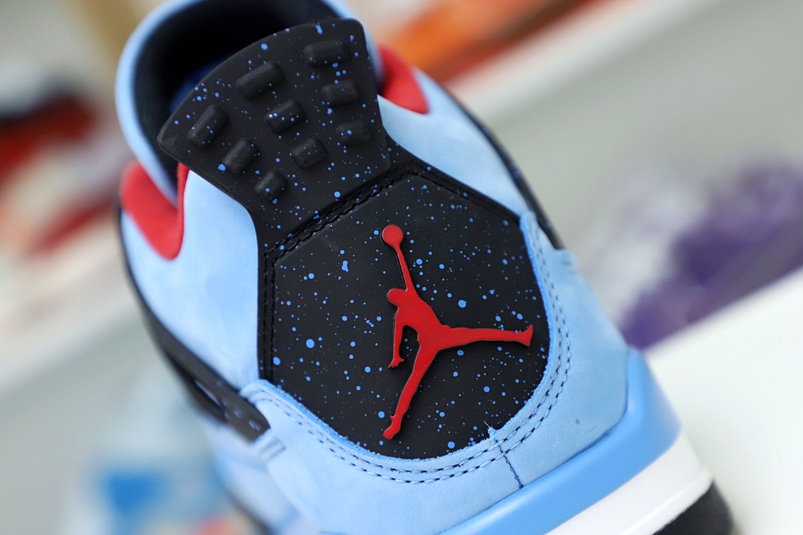 TRAVIS SCOTT X AIR JORDAN 4 RETRO 'CACTUS JACK' FRIENDS & FAMILY