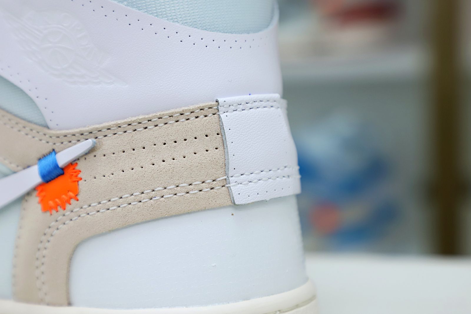 OFF-WHITE X AIR JORDAN 1 RETRO HIGH OG 'WHITE' 2018