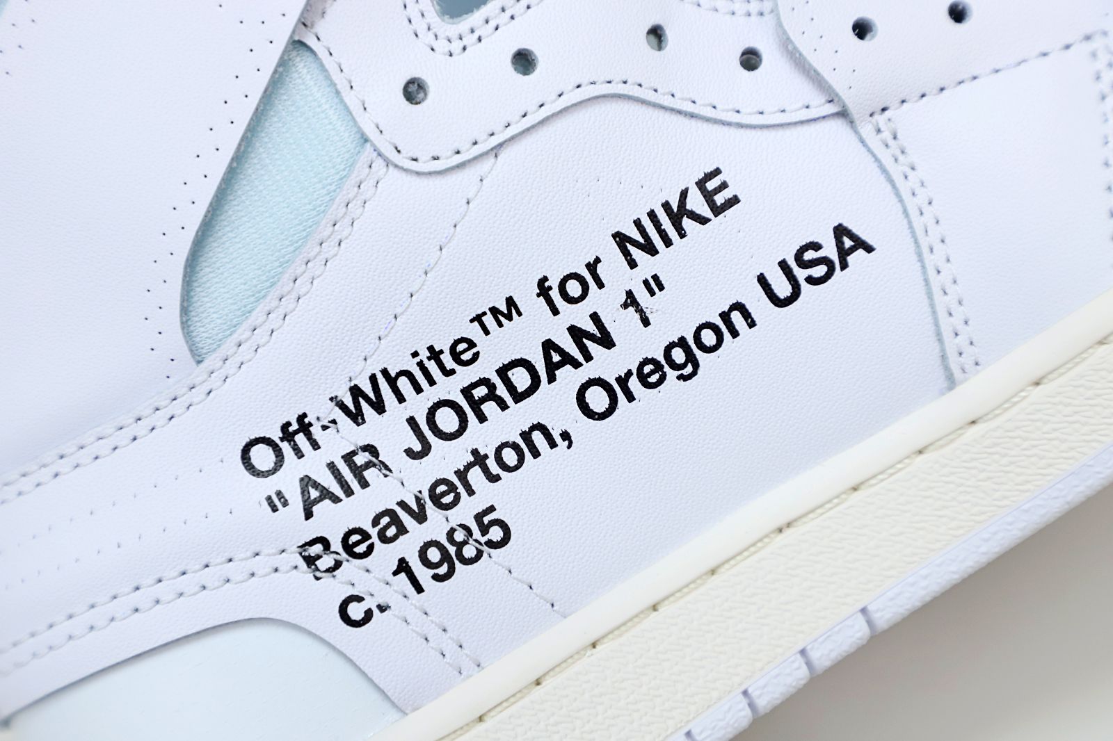OFF-WHITE X AIR JORDAN 1 RETRO HIGH OG 'WHITE' 2018