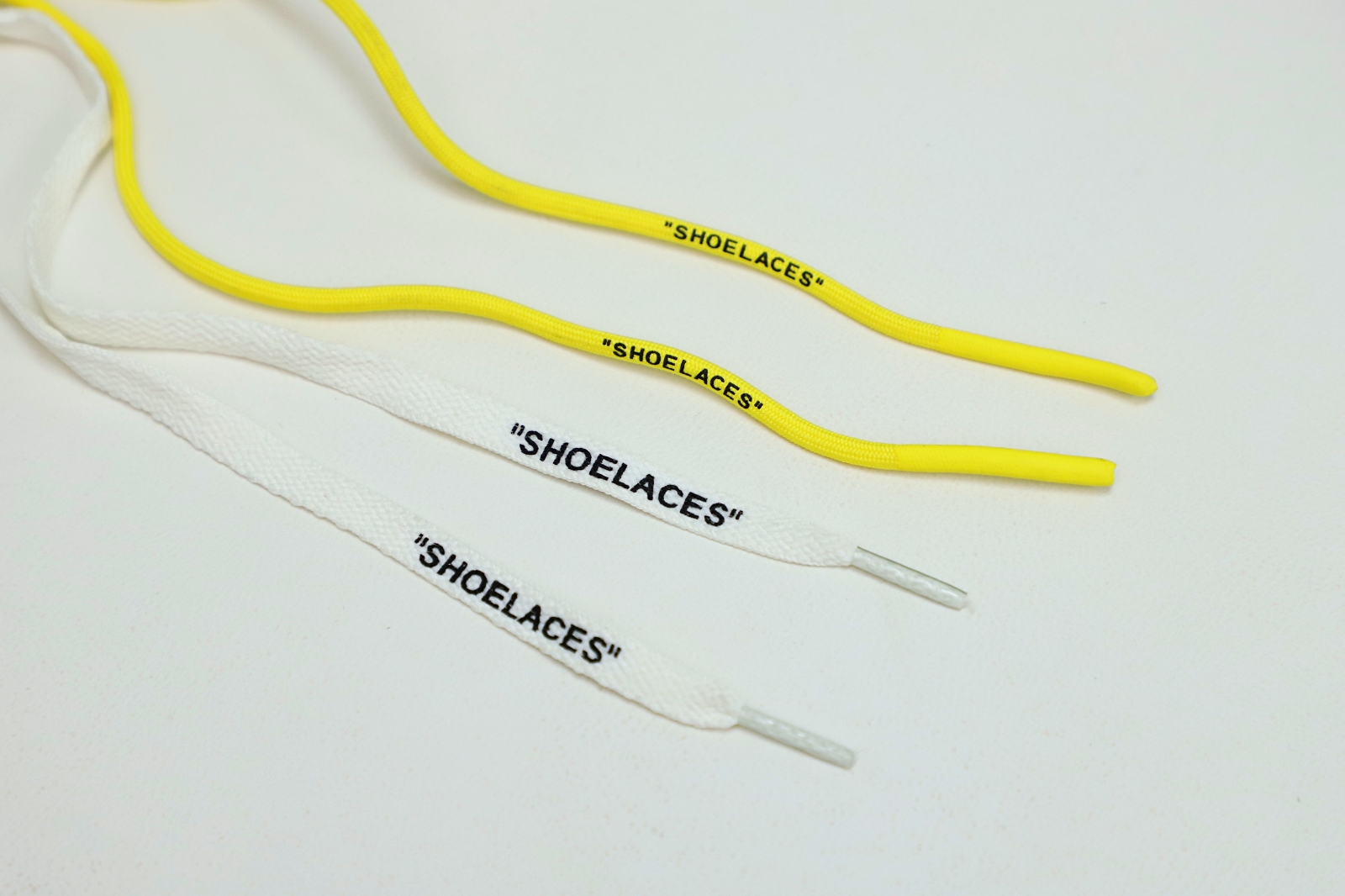 Off-White x Nike Dunk Low 