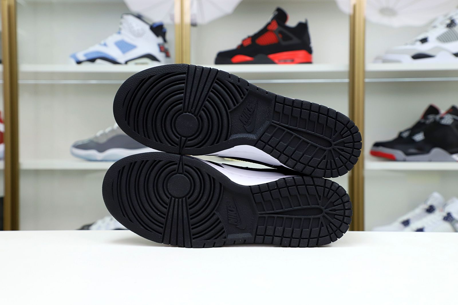 DUNK LOW PANDA 'BLACK WHITE'