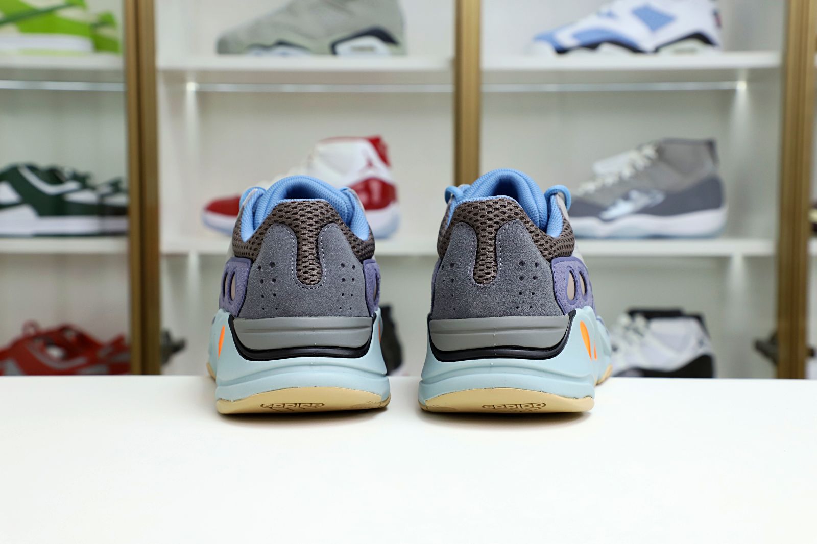 YEEZY BOOST 700 'CARBON BLUE'